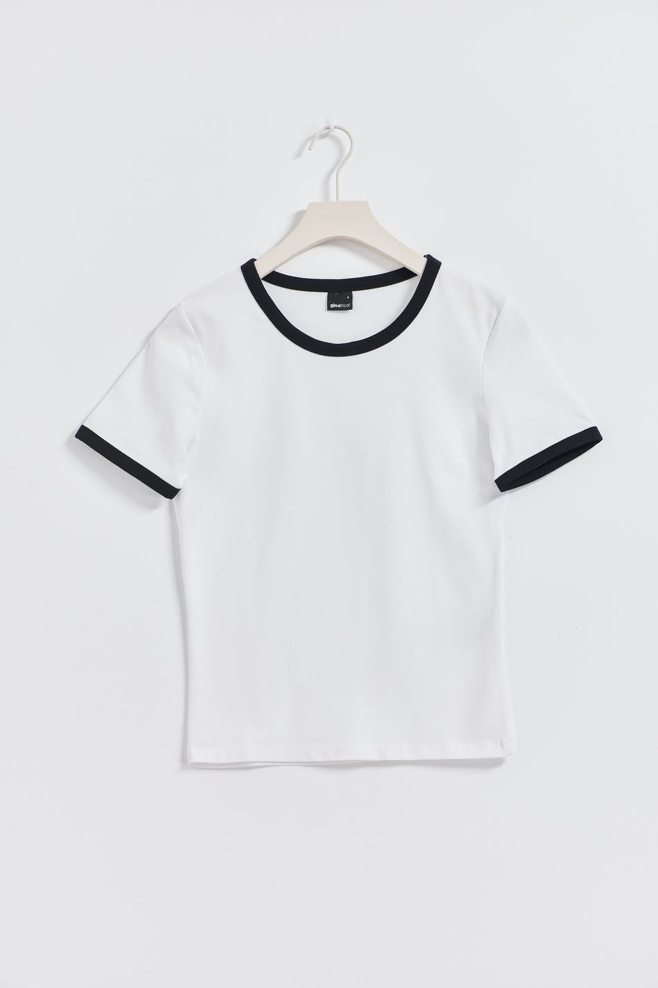 Contrast top