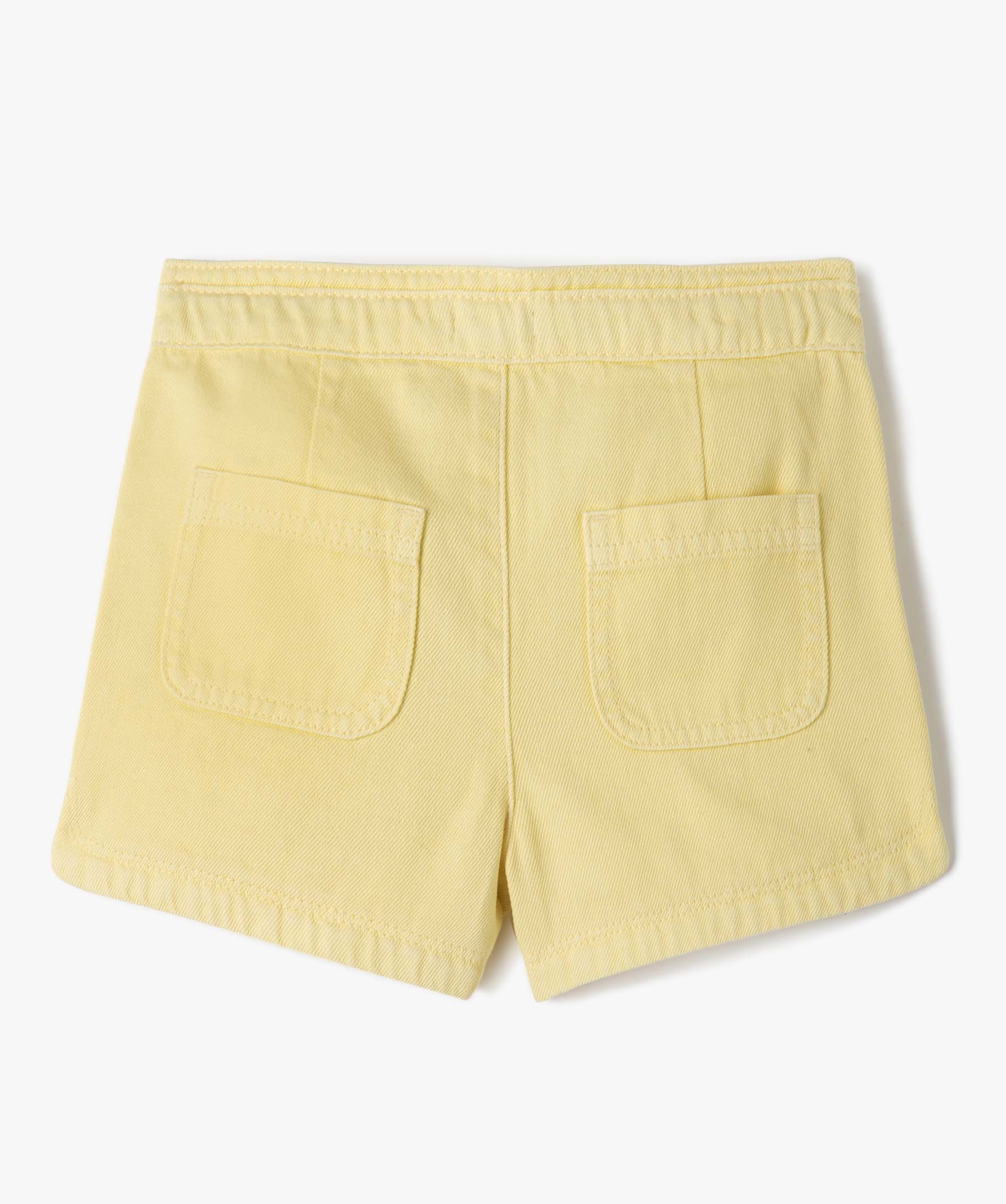 Short fille en toile denim avec bas arrondi jaune | GEMO