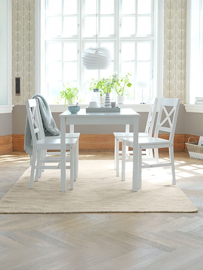 Cadeira de jantar EJBY branca
