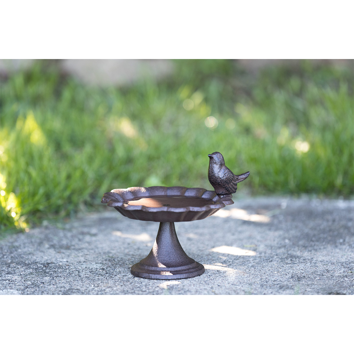 Trixie Vogeltränke Gusseisen 250 ml/ø 16 cm kaufen