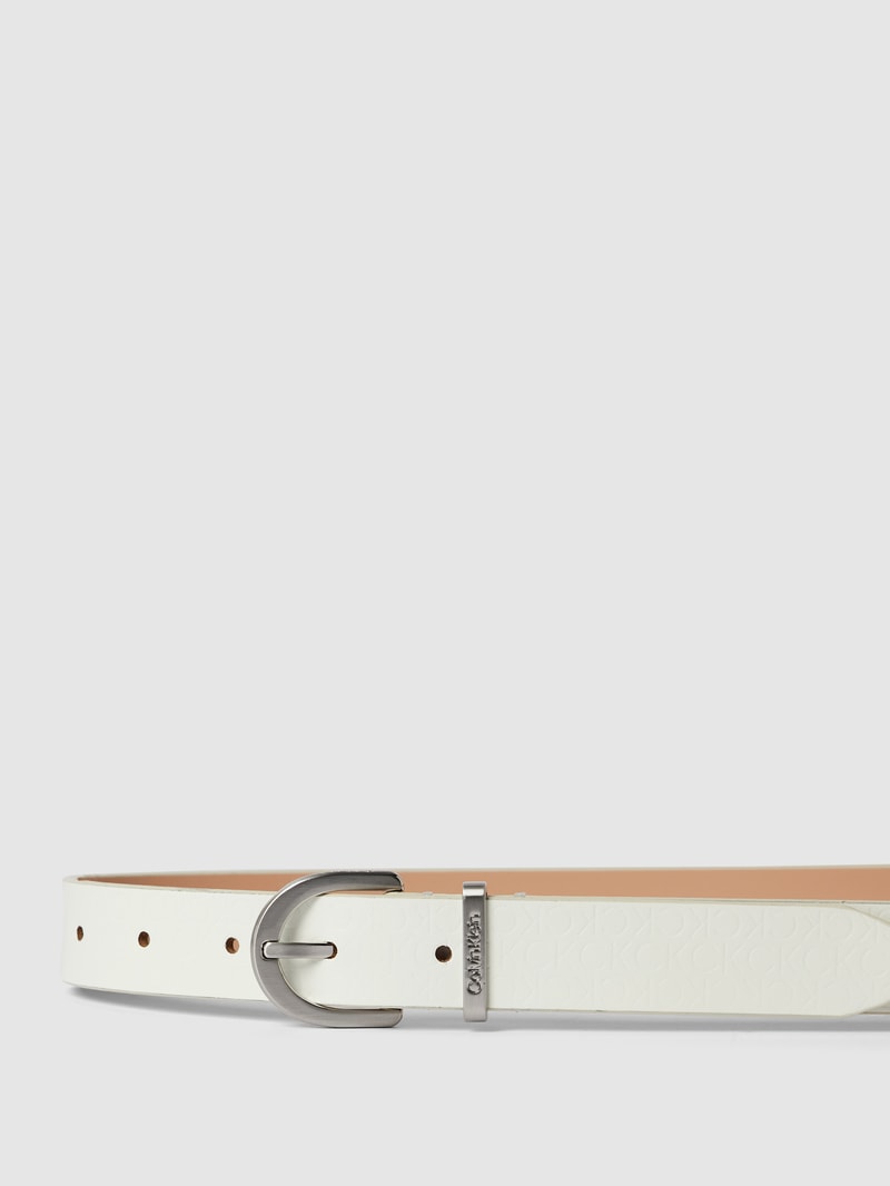 Gürtel aus Leder mit Label-Detail in offwhite