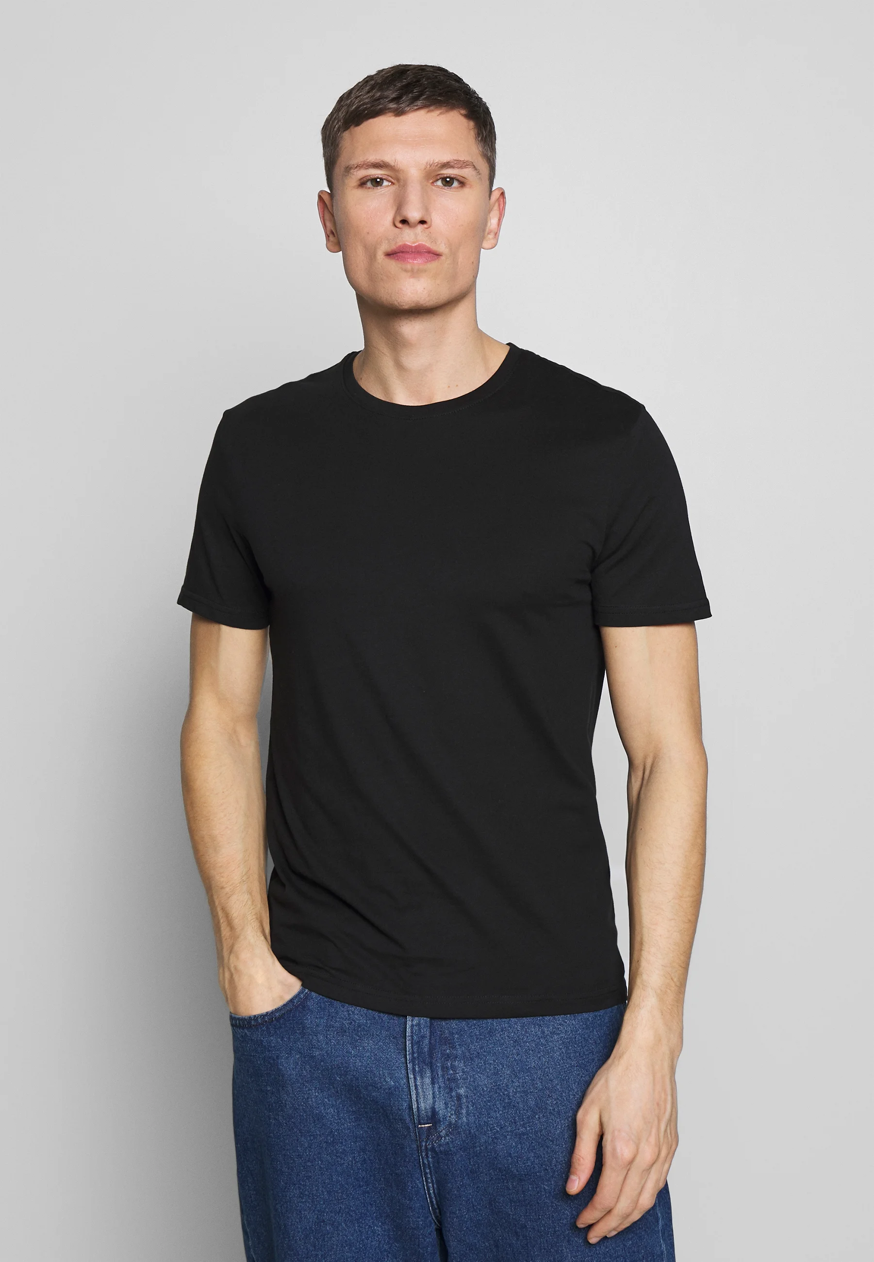 Pier One 5 PACK - Camiseta básica