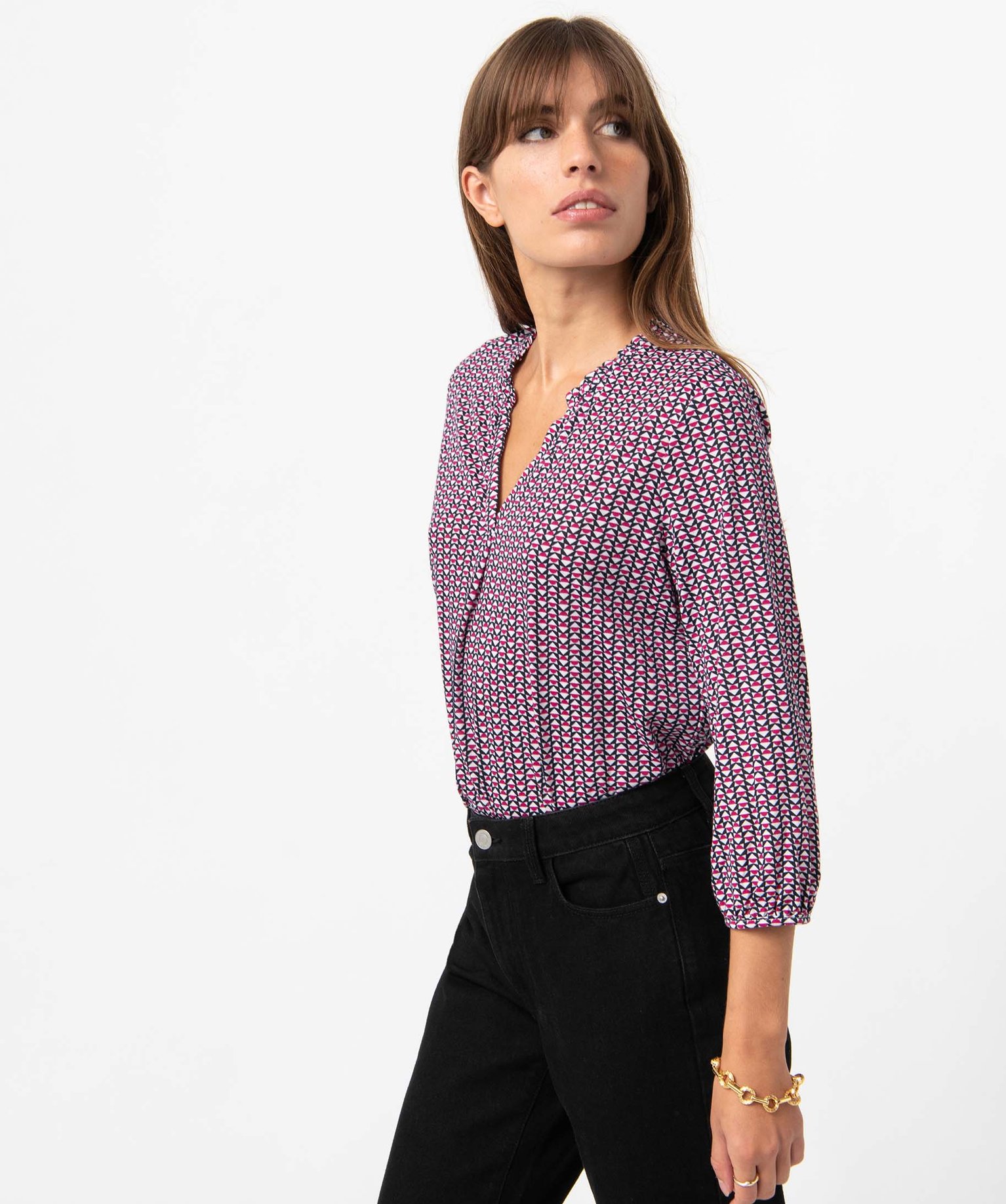 Tee-shirt femme à manches 3/4 avec décolleté en V imprime | GEMO