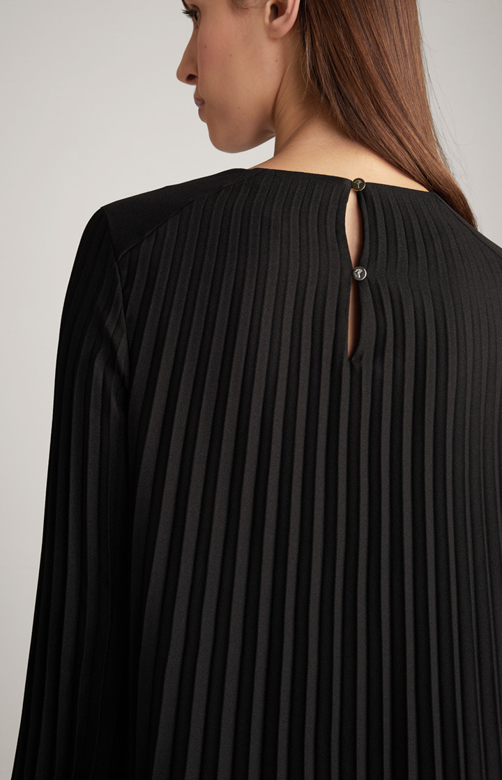 Plissee-Kleid in Schwarz