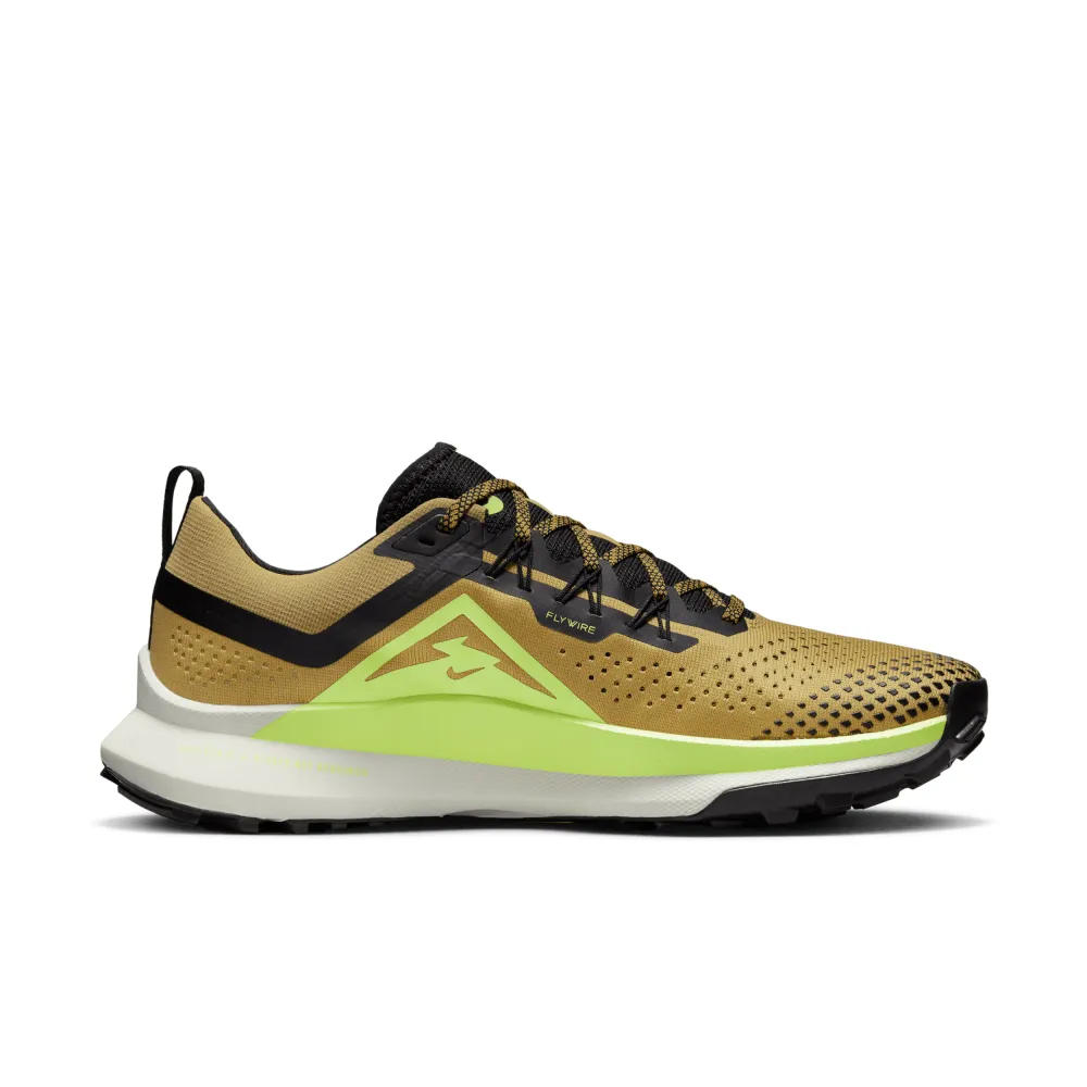 Nike React Pegasus Trail 4 dx8960-700 / braun
