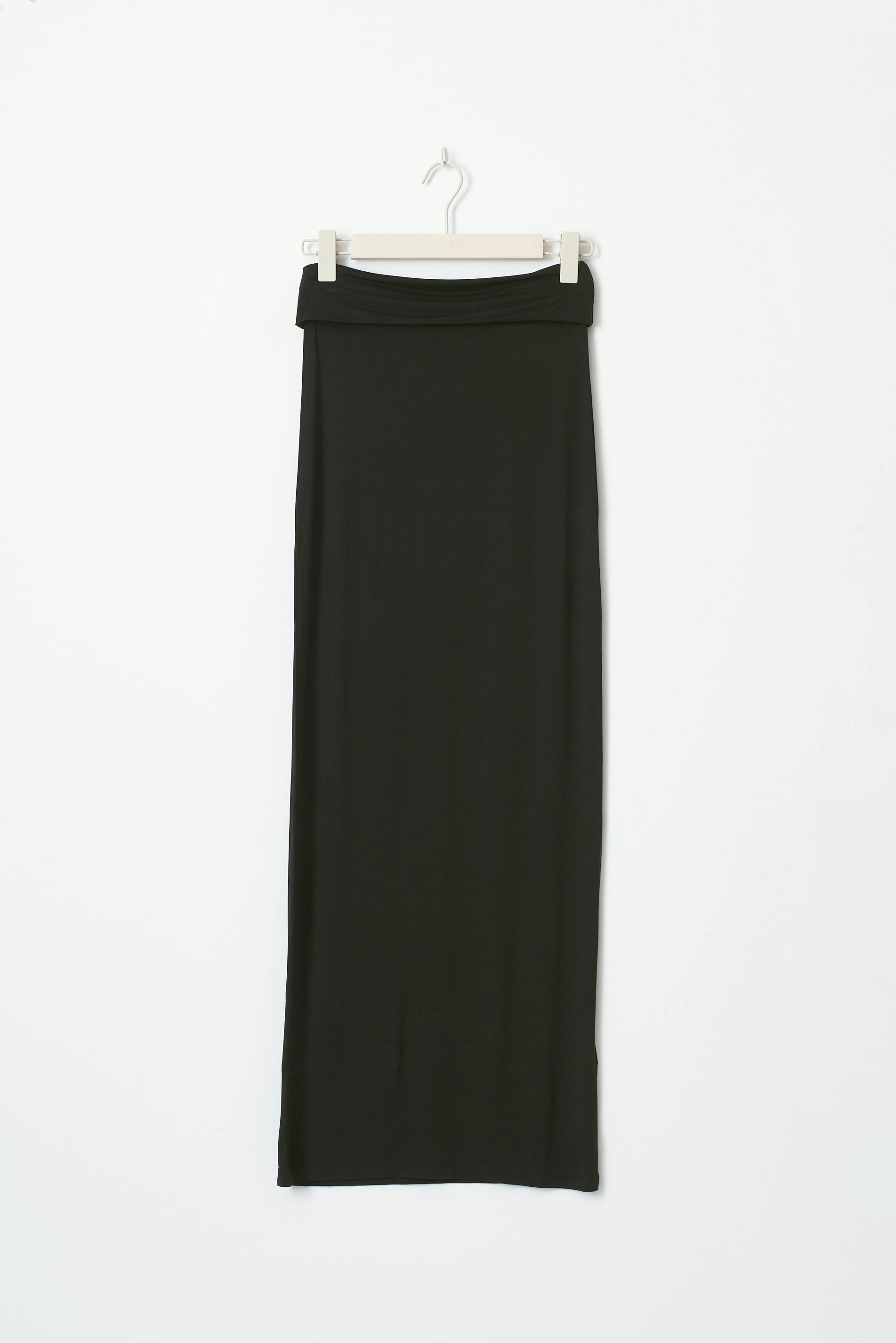 Soft touch folded maxi skirt