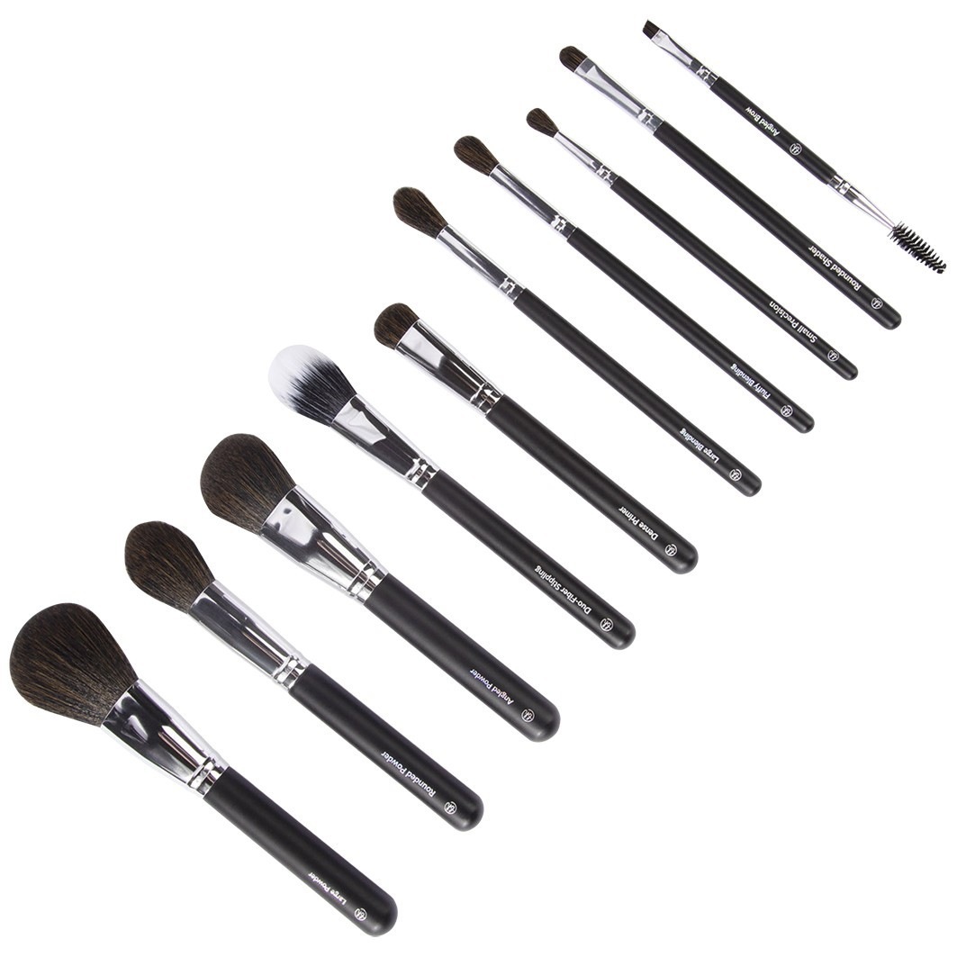 Ultimate Essentials - 10 Piece Face & Eye Brush Set with Bag