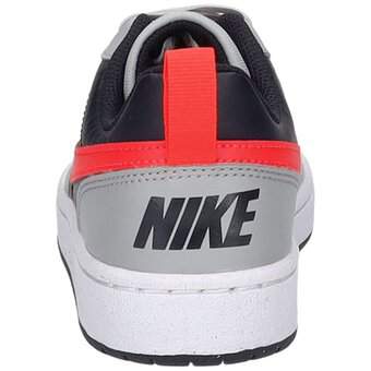 Nike Court Borough Low Recraft in grau