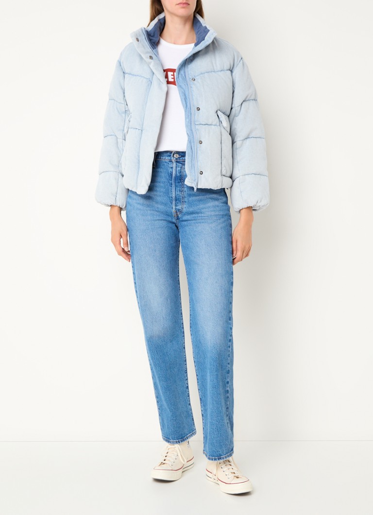 Pikowana kurtka Levi's Western Bubble ze ściągaczem i odpinanym kapturem.
