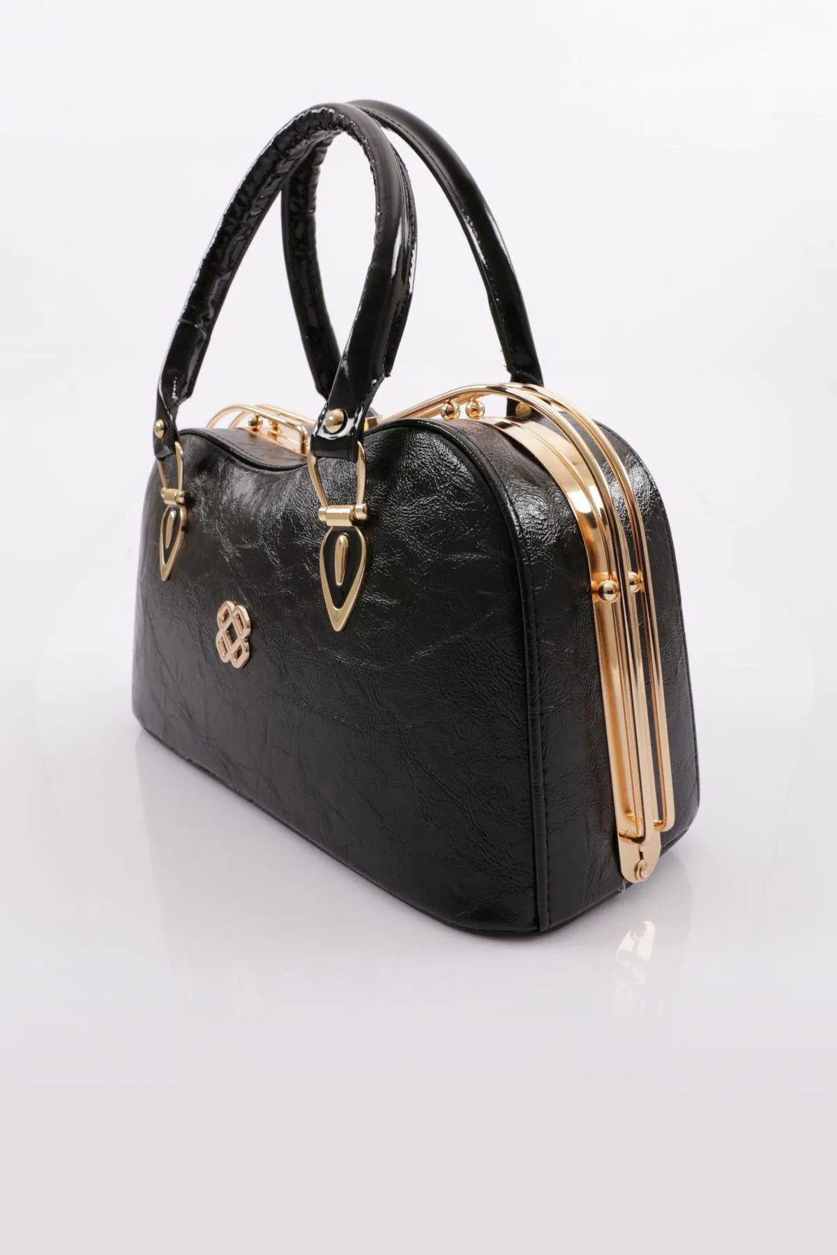 DGN  Schwarze glänzende 396 Damen-Umhängetasche