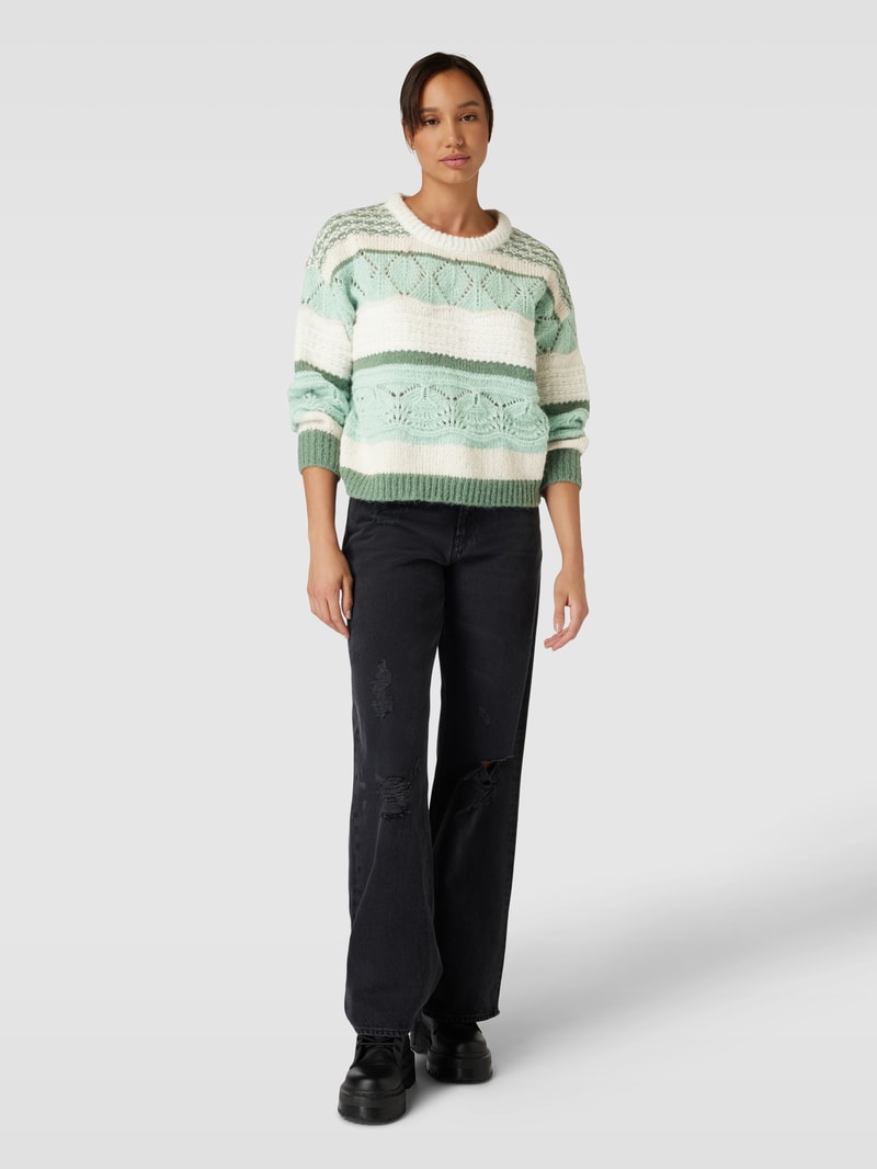 Strickpullover mit Streifenmuster Modell 'ADINA' in lindgrün
