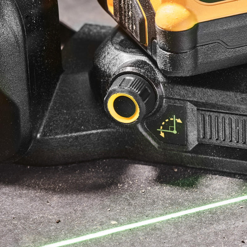 DeWalt DCE089NG18-XJ Samonivelační křížový laserový nivelátor 3x360° zelený paprsek 12/18 V bez baterií a nabíječky