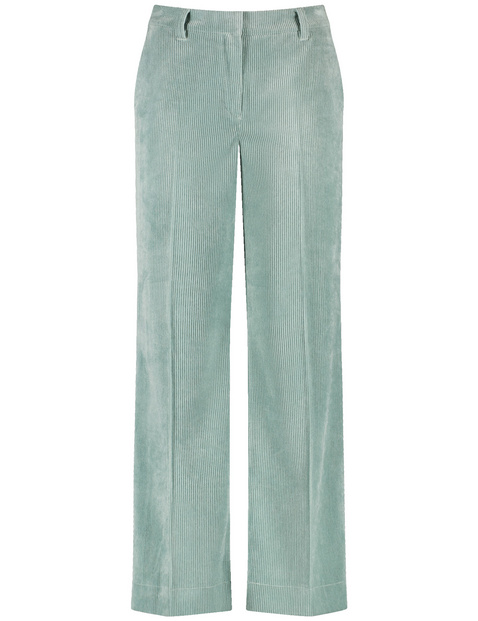 Cordhose mit weitem Bein