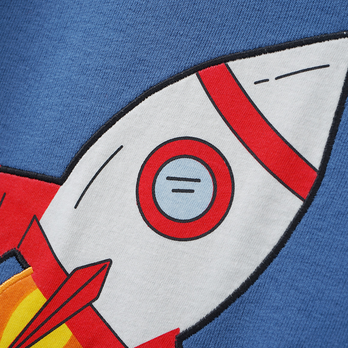 Kinder Sweatshirt mit Raumschiff-Applikation