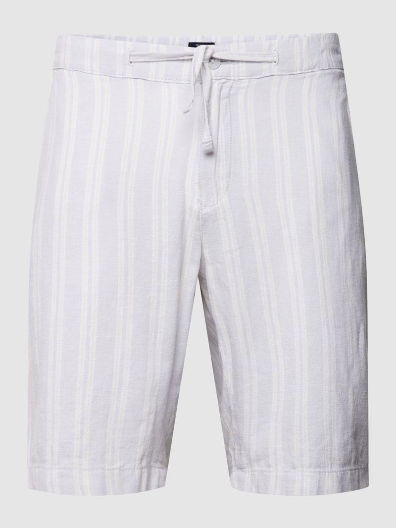 Bermudas mit Streifenmuster in hellblau