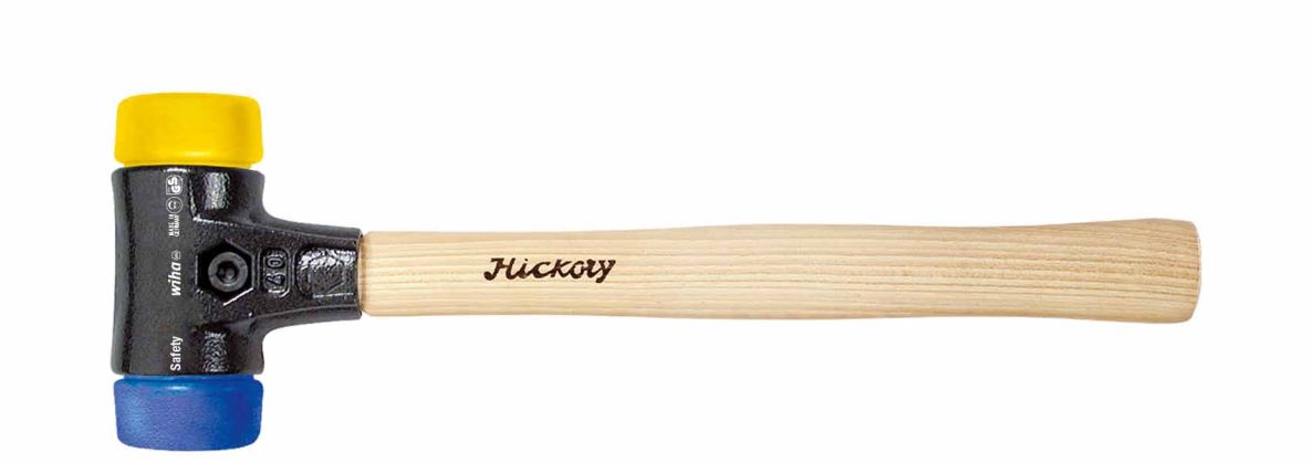 Ciocan de siguranță din plastic Wiha 26653, moale/mediu-dur, cu mâner din lemn de hickory, cap rotund de lovire 30 mm