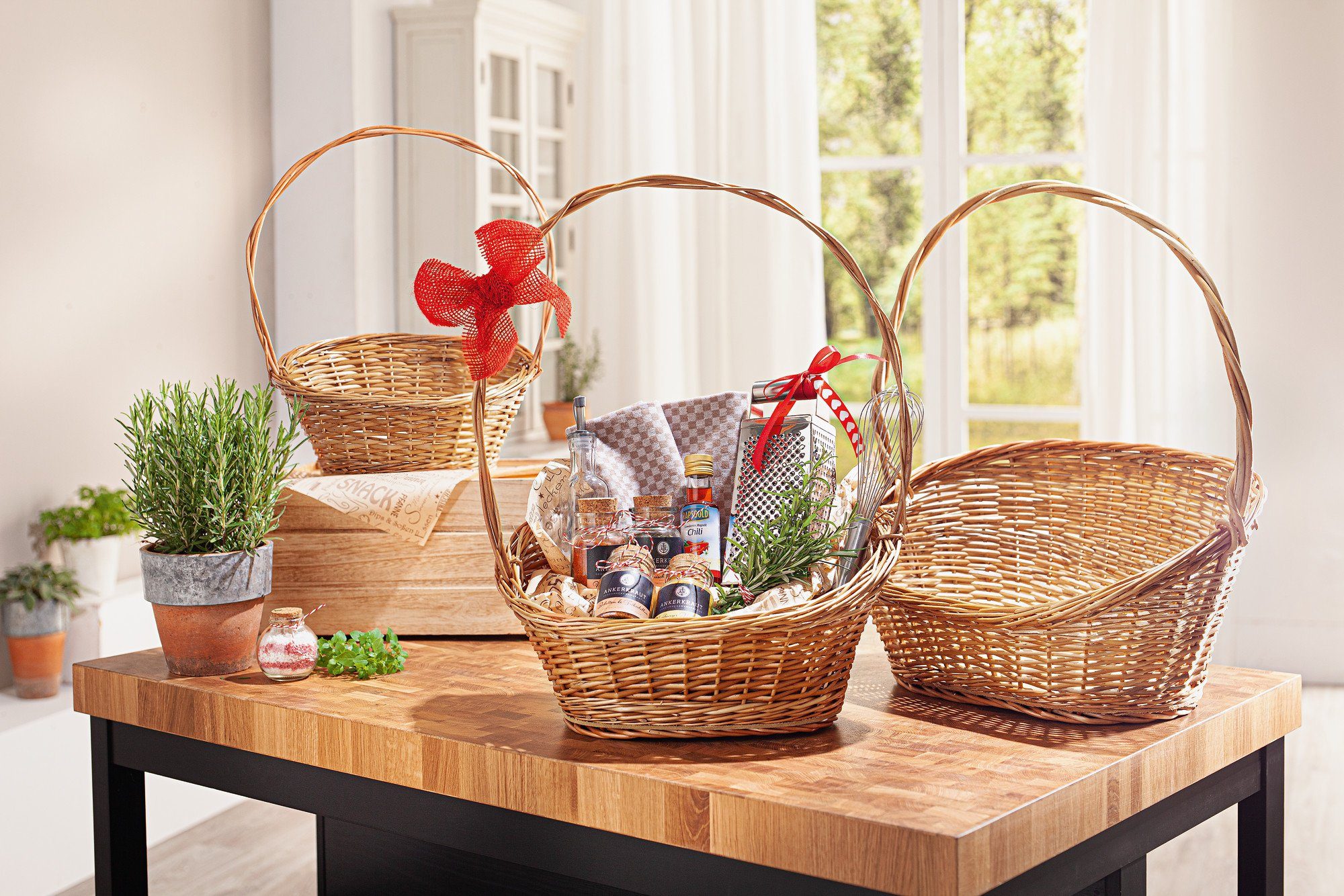 Dekoleidenschaft Geschenkbox Präsentkorb 
