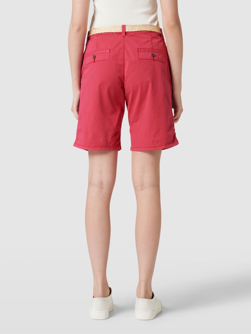 Chinoshorts mit französischen Eingrifftaschen in fuchsia