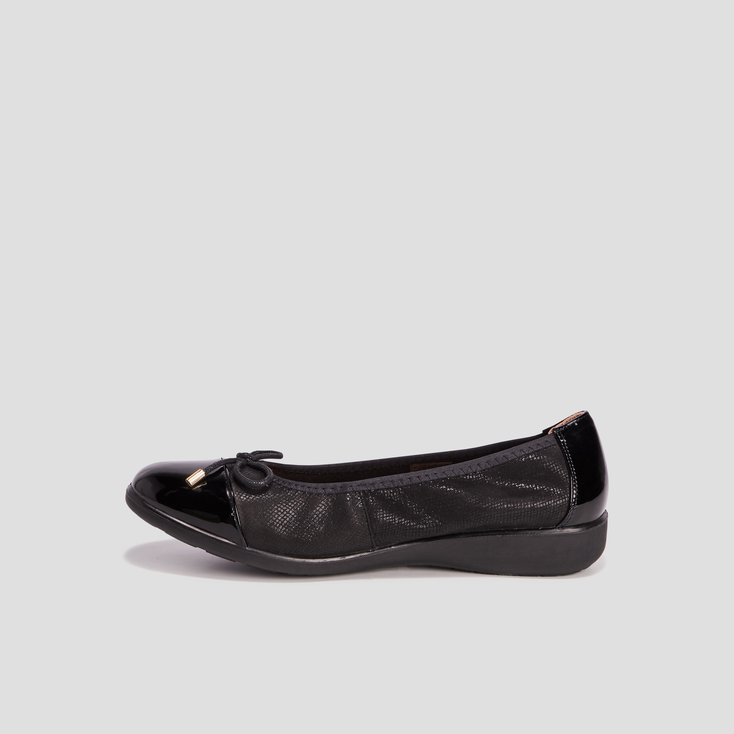 Ballerines en cuir pied large noir femme | La Halle