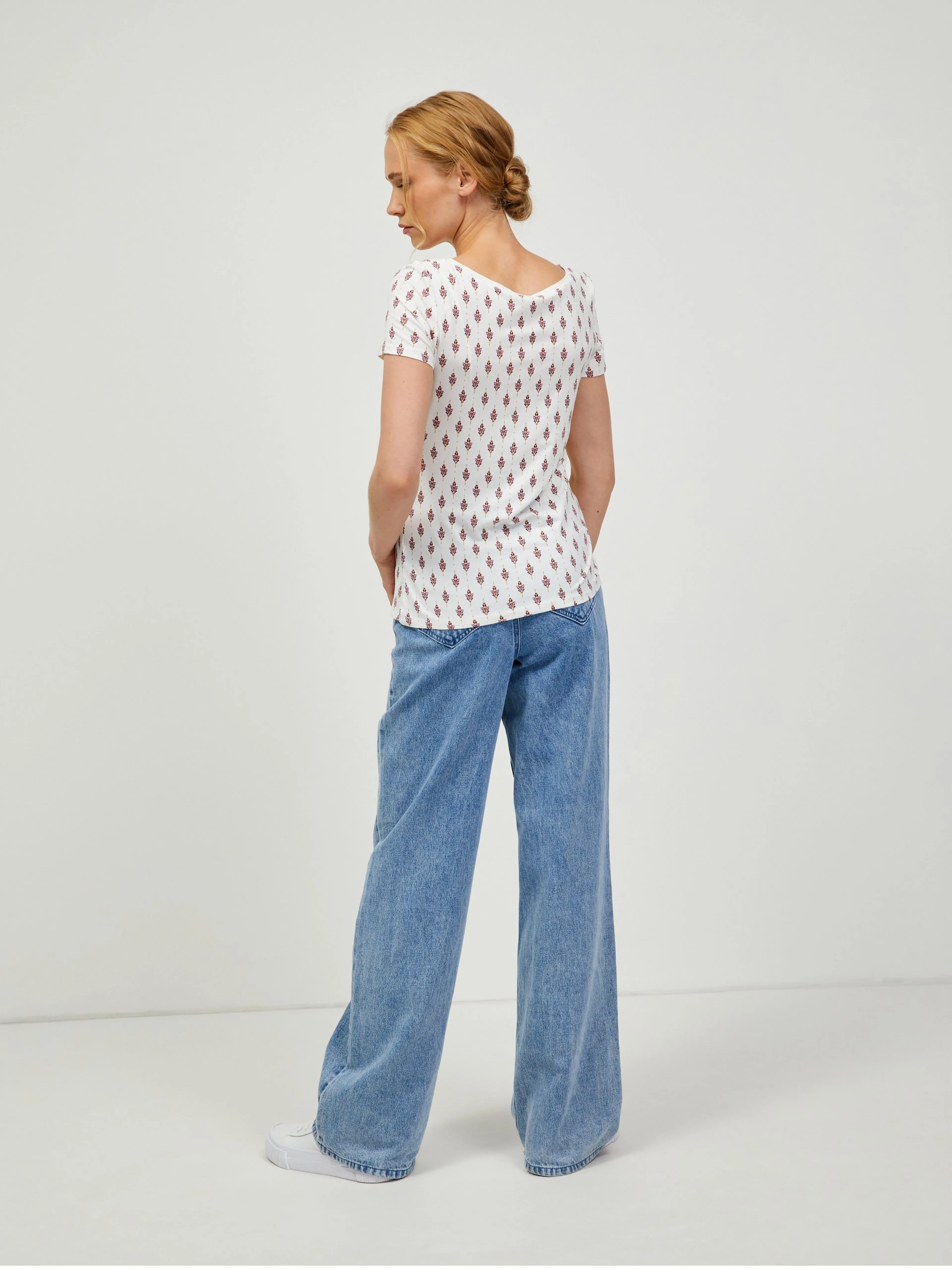 Rosa-cremefarbenes gemustertes T-Shirt ORSAY