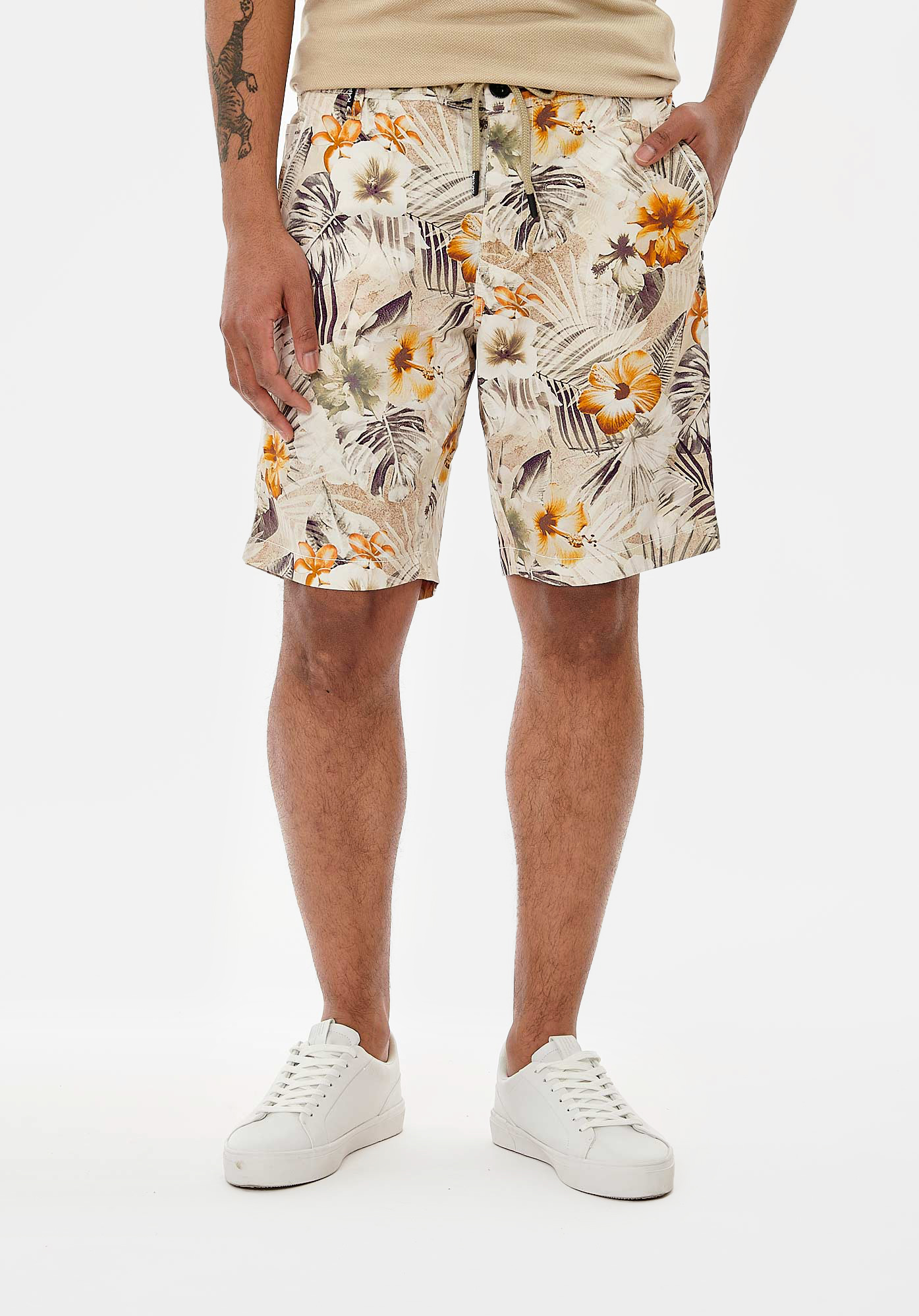 MANU   Short slim fleuri Homme