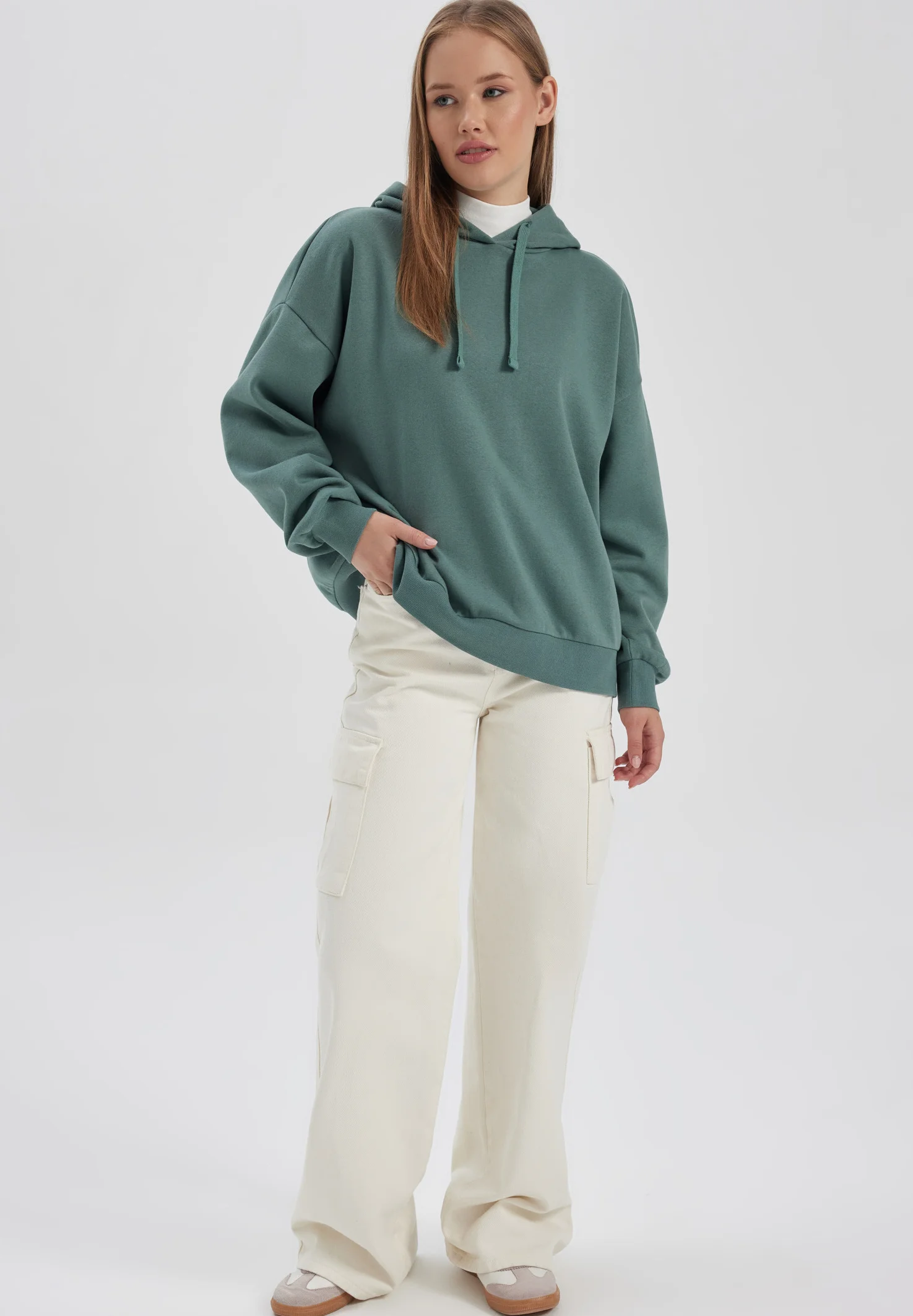 Sudadera con capucha DeFacto LOOSE FIT