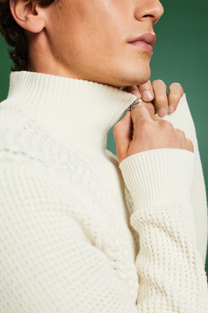 Zopfstrickpullover mit halbem Zipper