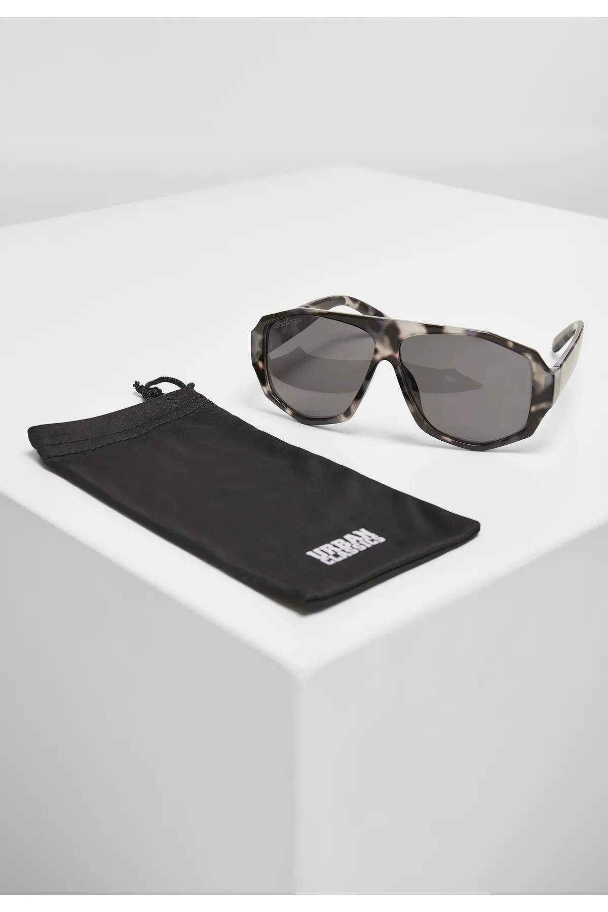 Urban Classics  Accessoires 101 Sonnenbrillen UC