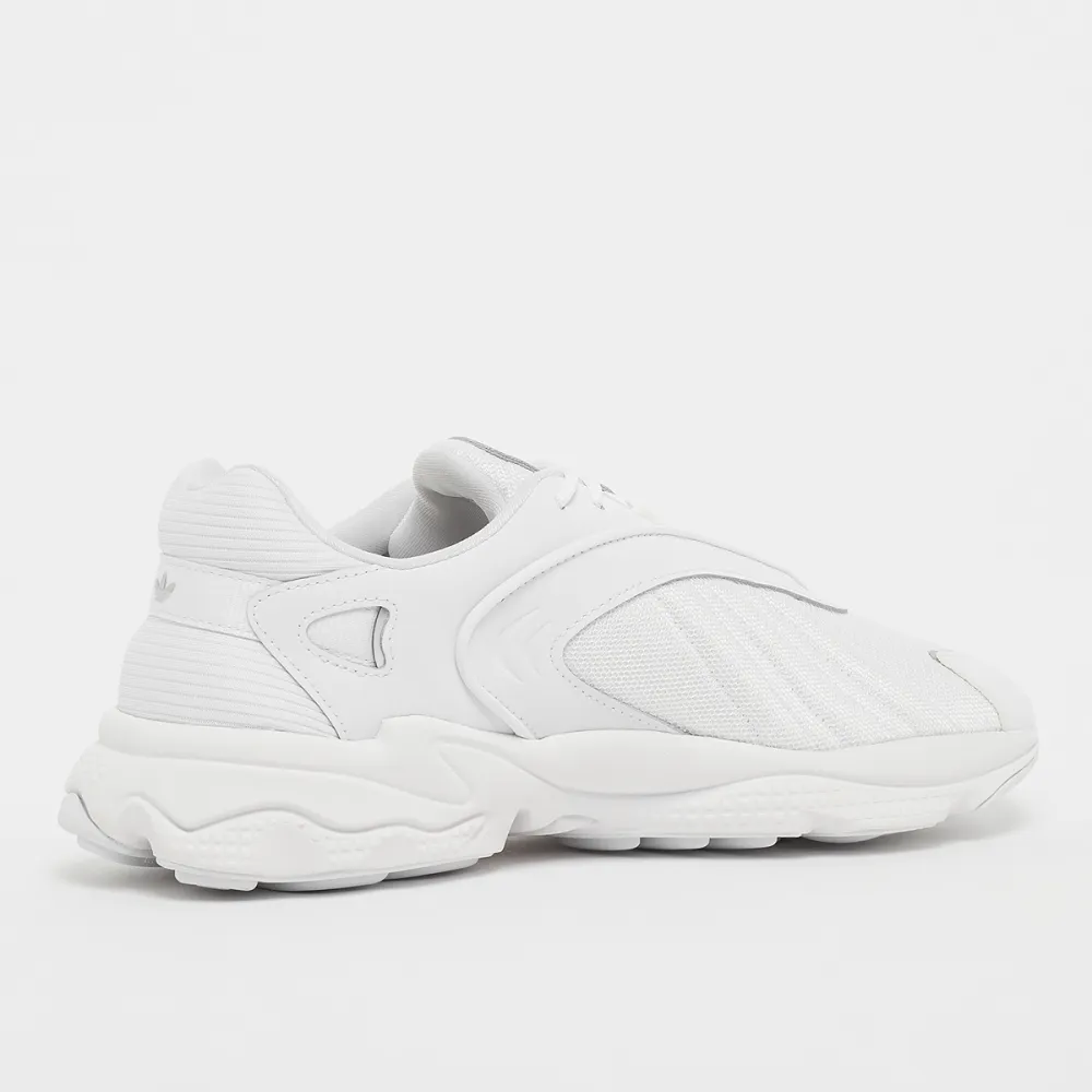 adidas Oztral ID9790 / weiss