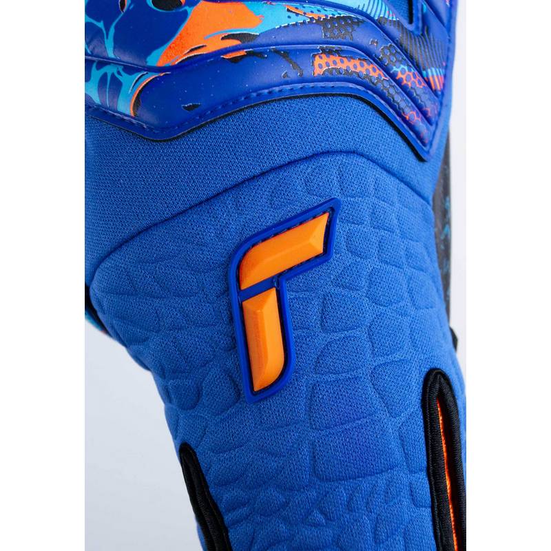 Reusch Attrakt Fusion Strapless AdaptiveFlex Torwarthandschuhe