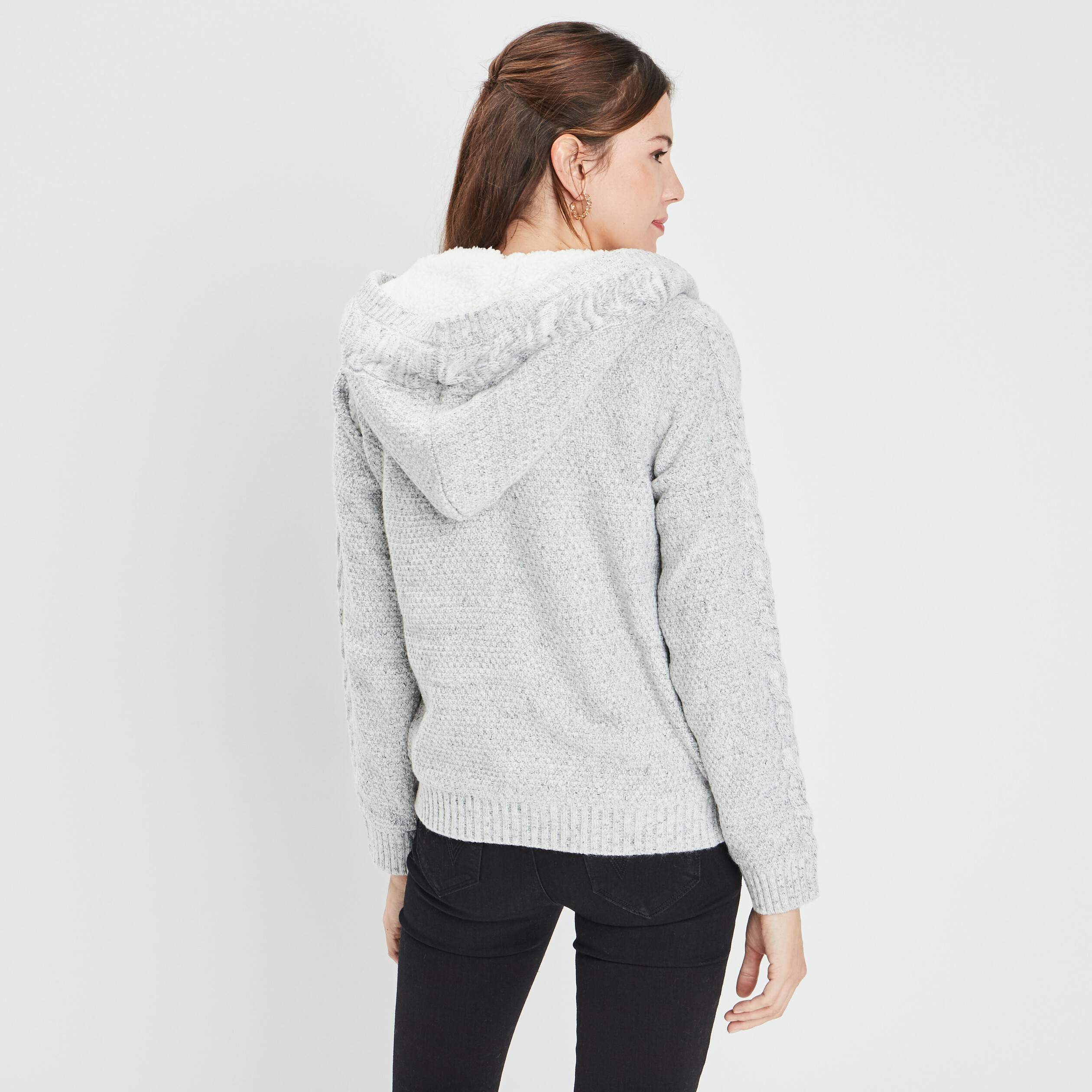 Gilet zippé doublure sherpa à capuche gris femme | La Halle