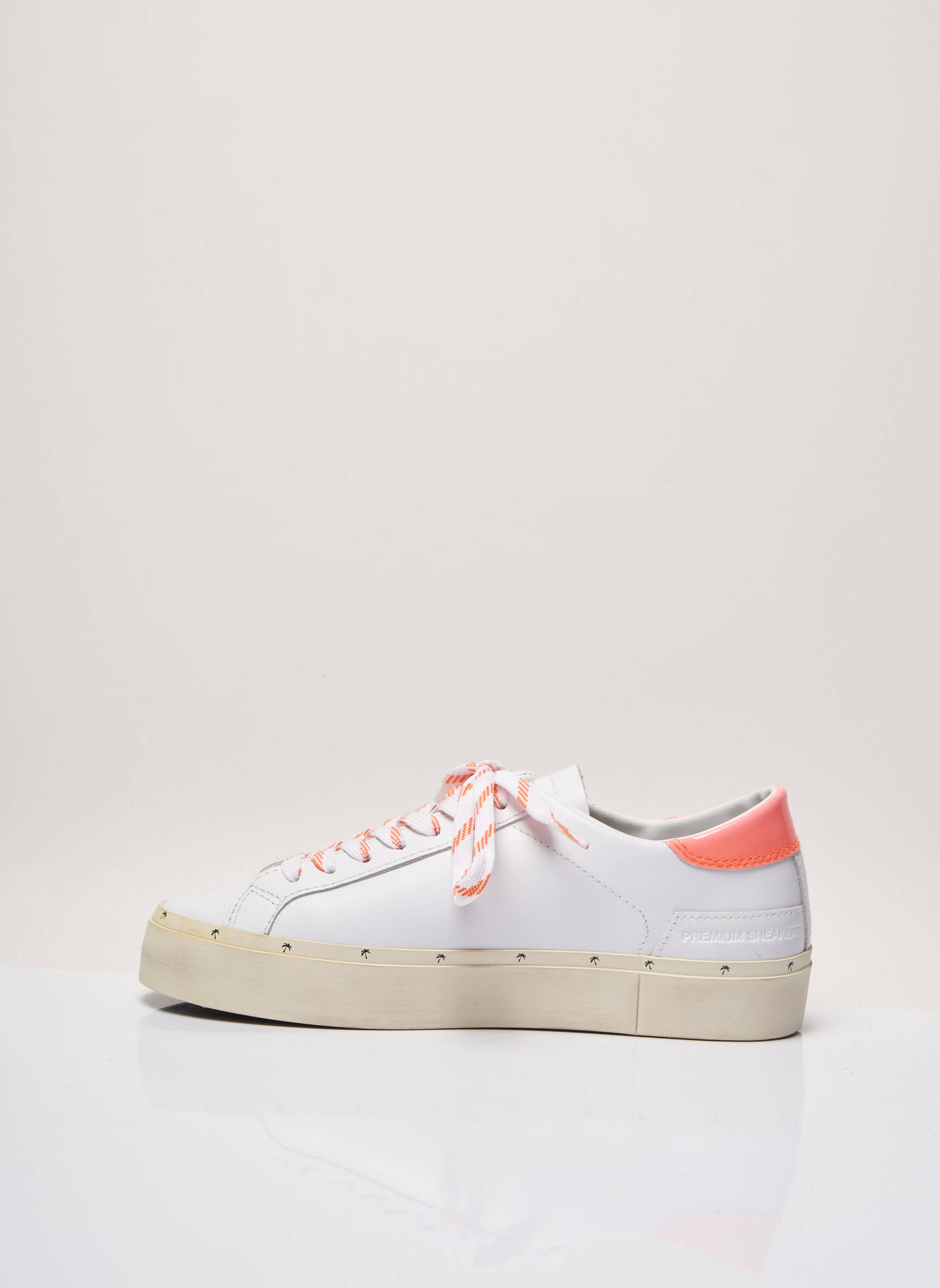 Date Baskets Femme couleur blanc