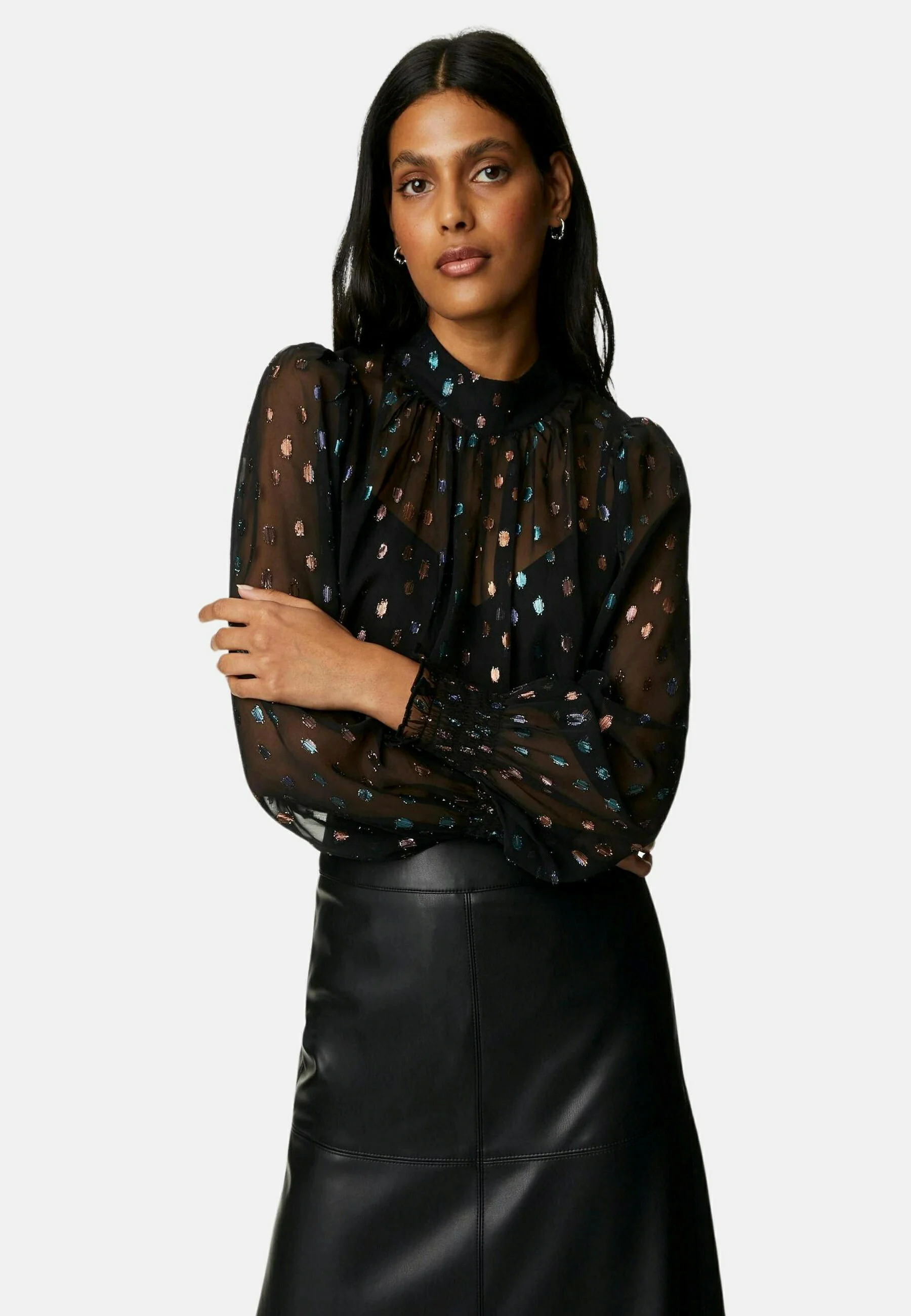 Blusa de cuello alto JACQUARD de Marks & Spencer
