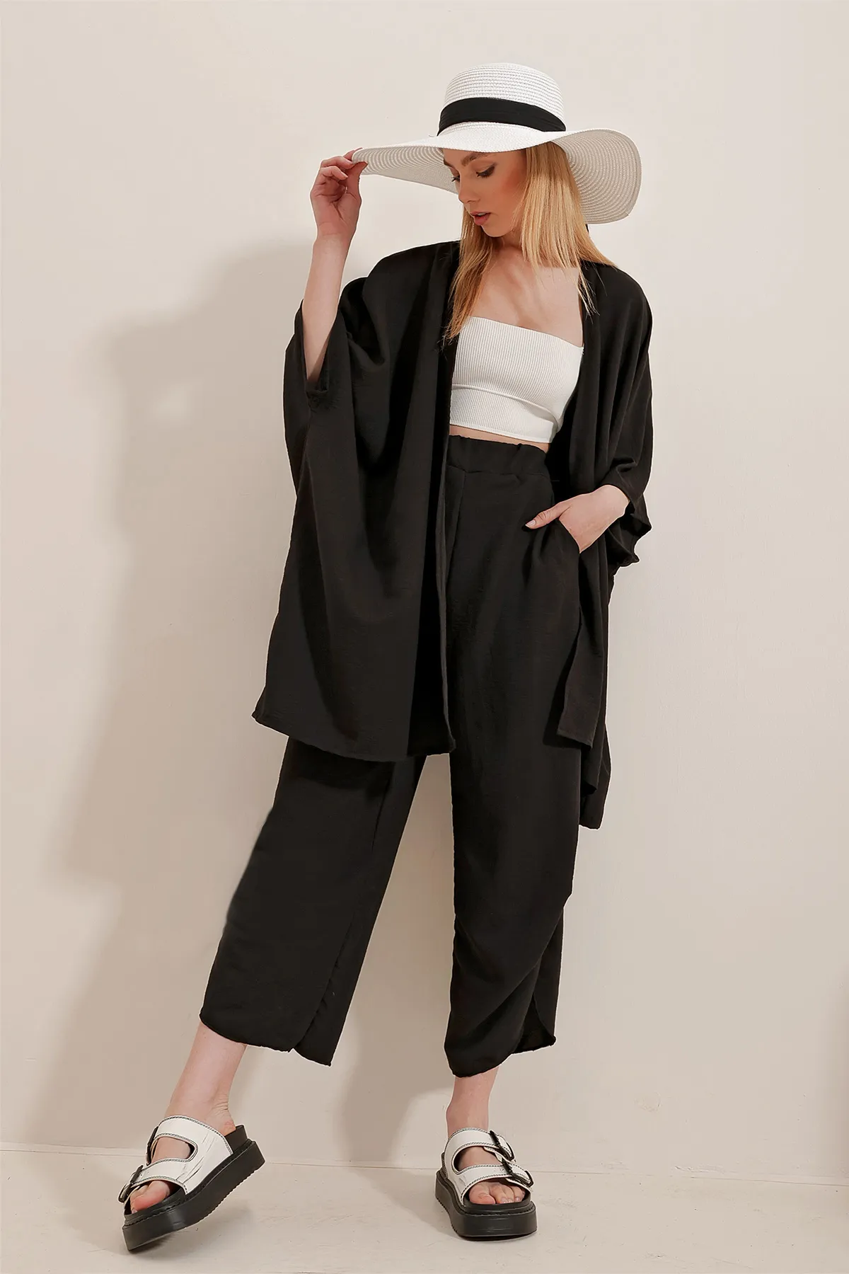 Trend Alaçatı Stili  Zweiteiler - Schwarz - Regular Fit
