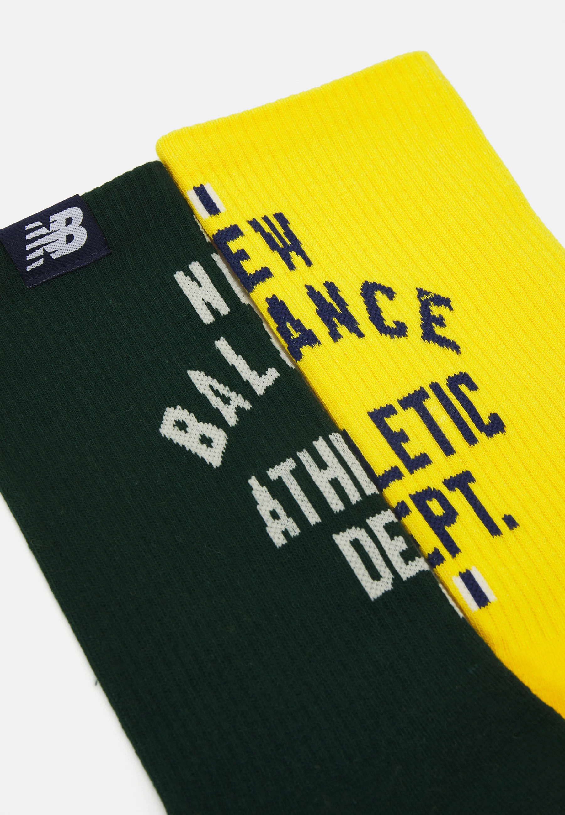 Calcetines unisex de media pantorrilla New Balance LIFESTYLE (paquete de 2)