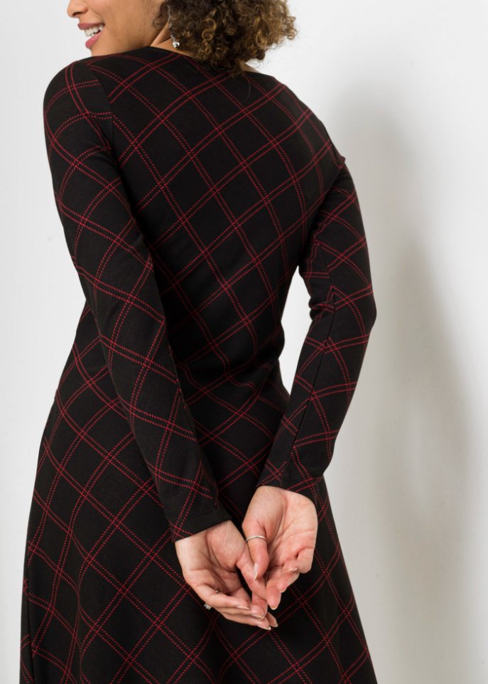 Kleid mit Bindegürtel