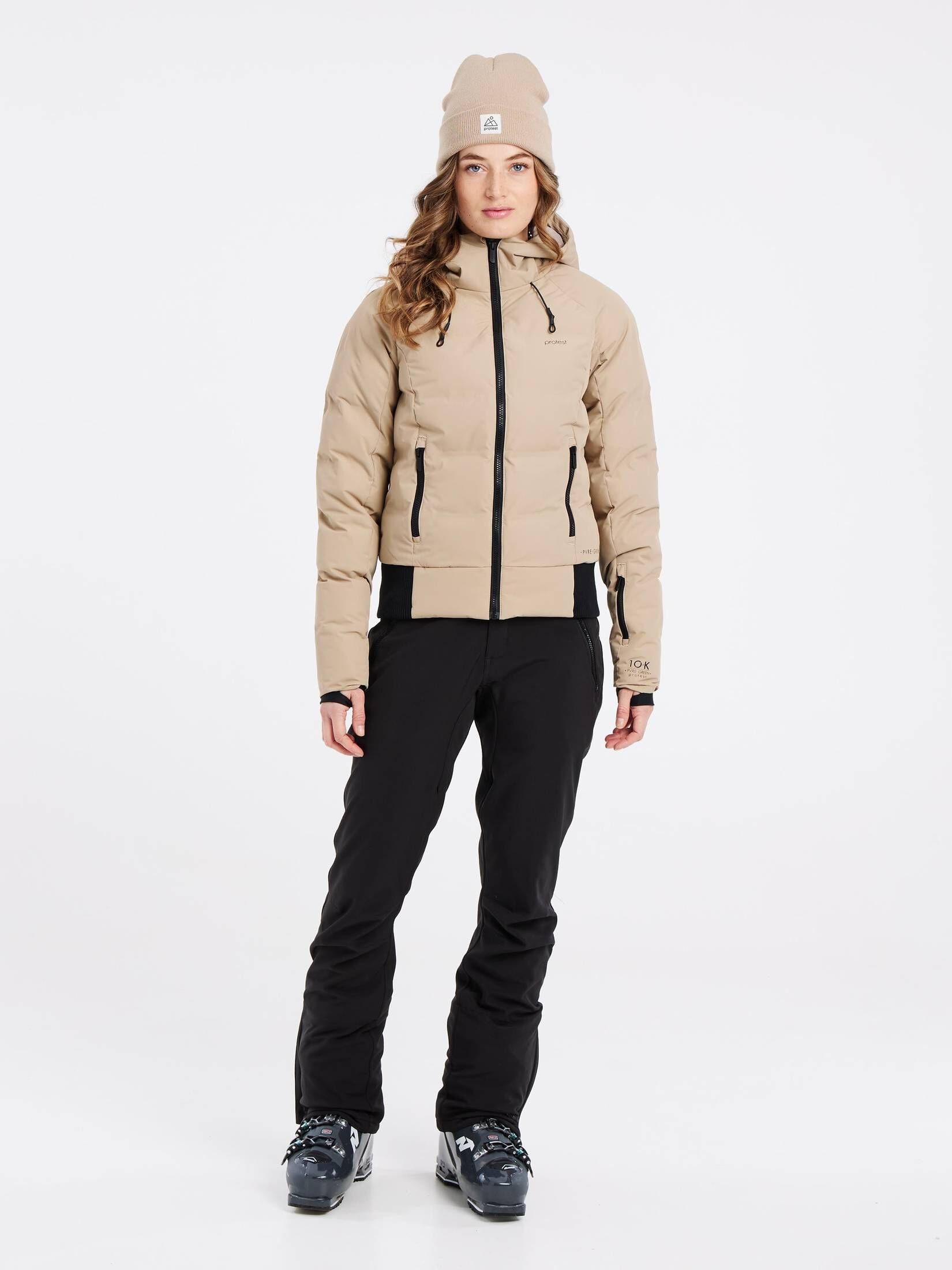 Protest Skijacke Damen Skijacke PRTALYSSUMI (1-St)