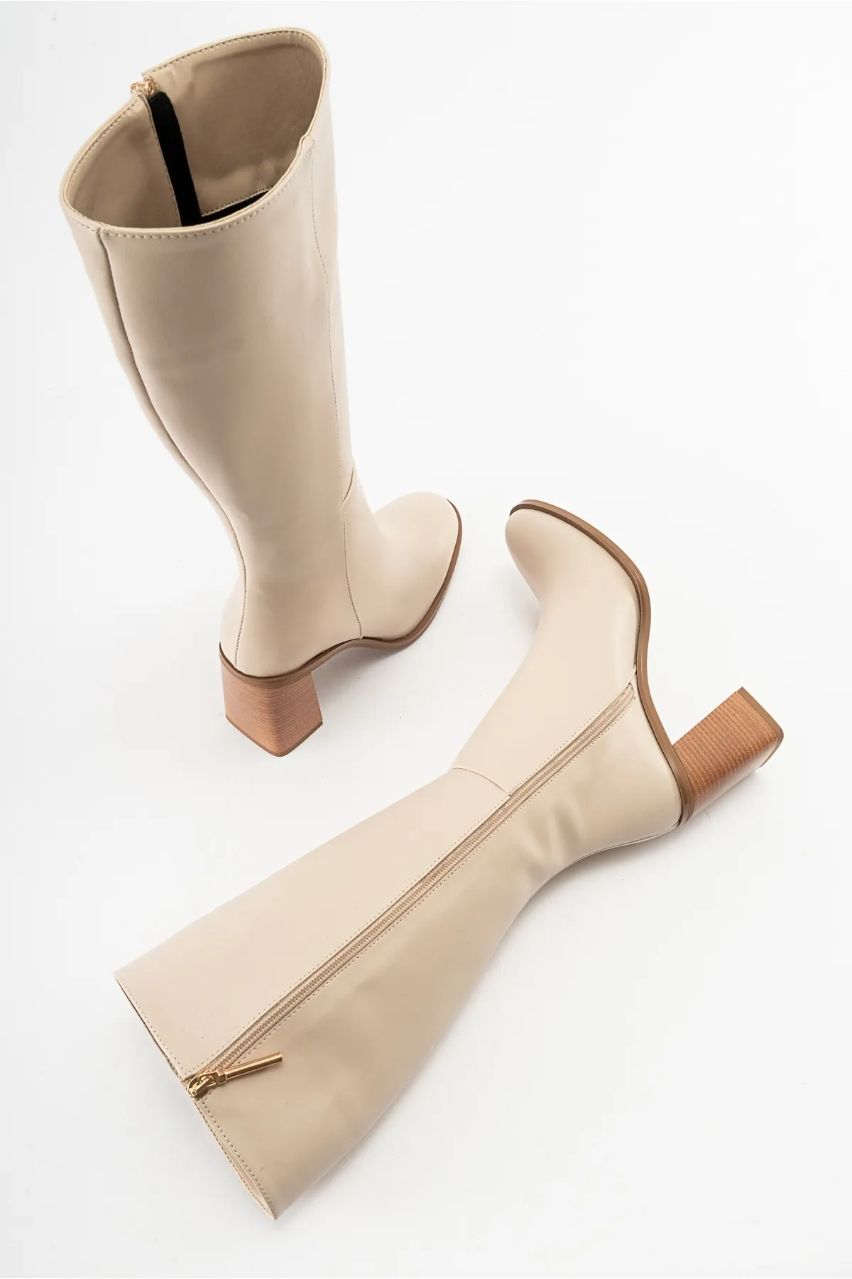 LuviShoes  MARANTA Beige Skin Damen-Stiefel mit Absatz