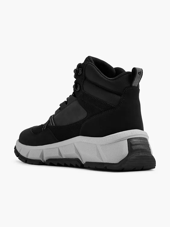 FILA Hoher Sneaker