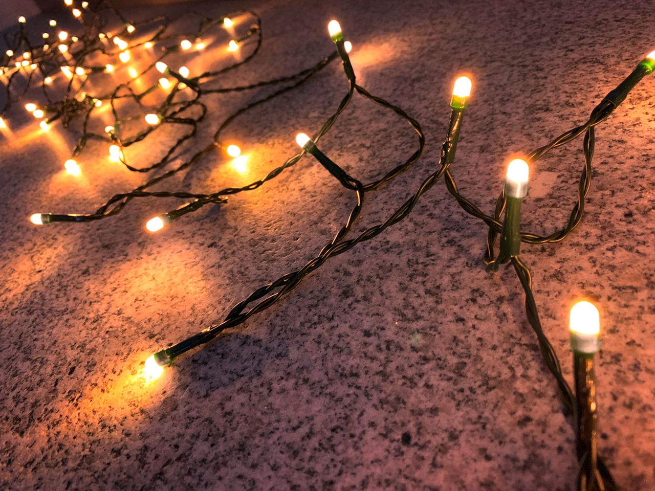 Weles 80er LED Lichterkette bernstein