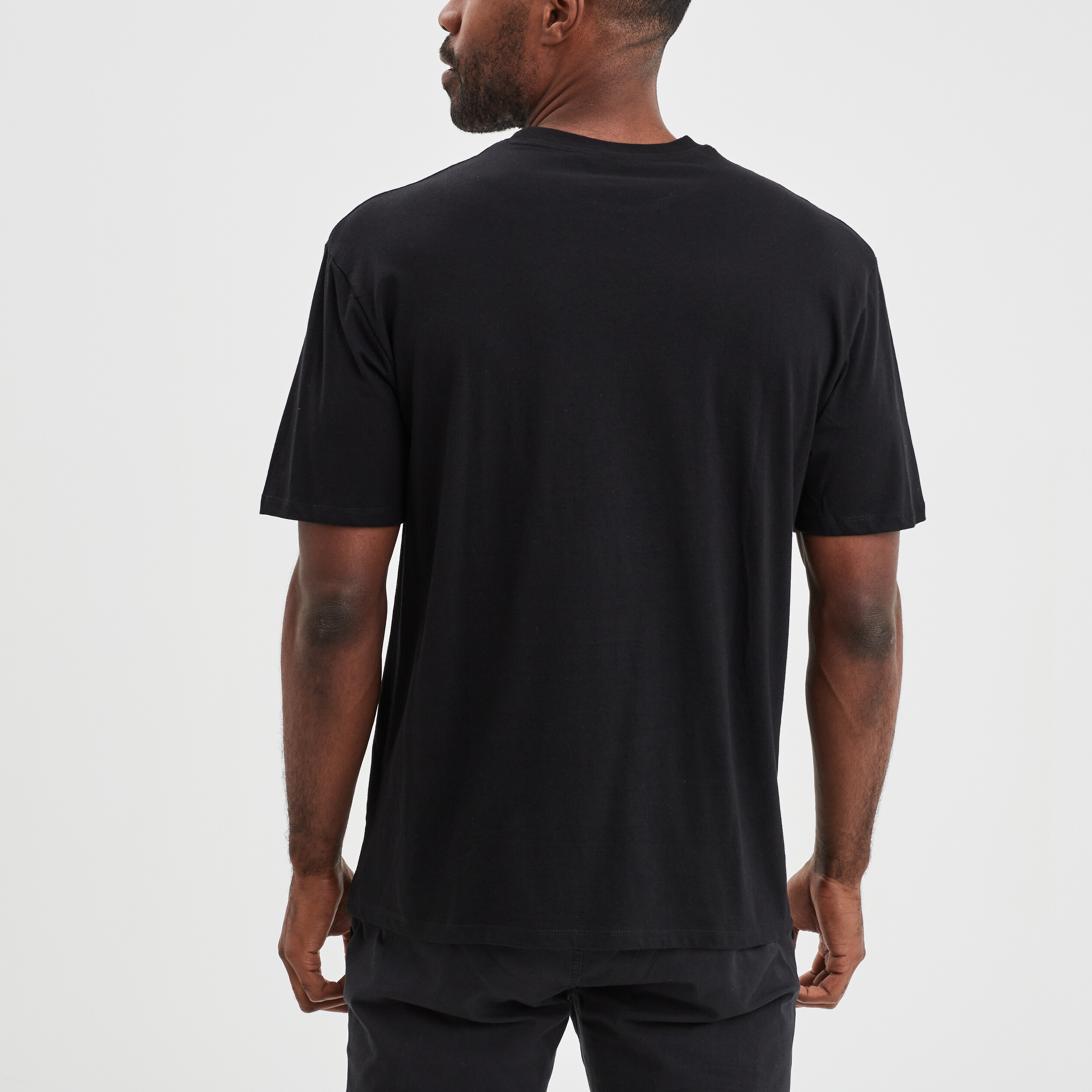 T-shirt Étrange Noël de Monsieur Jack noir homme | La Halle