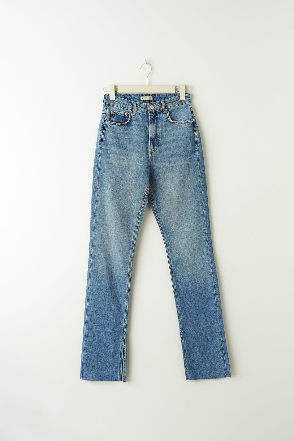 High waist slit jeans