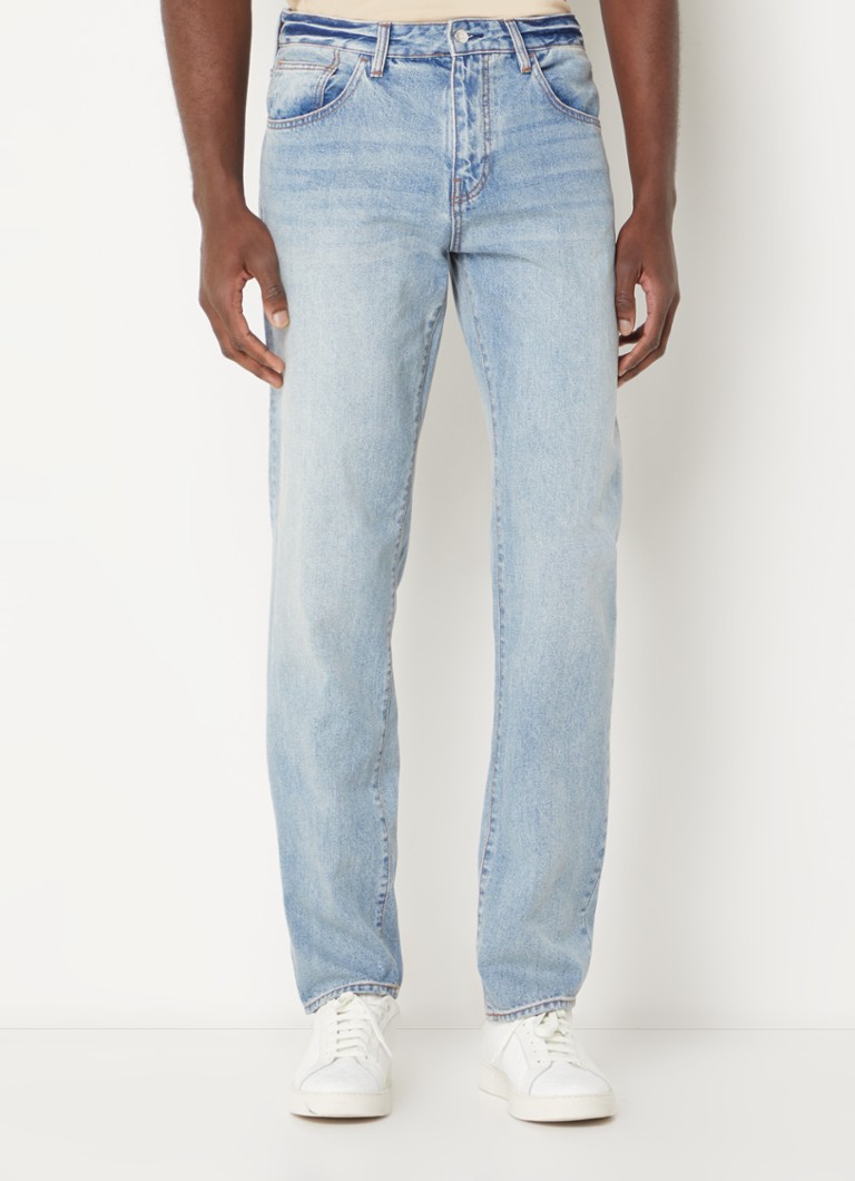Armani Exchange rette jeans med lett vask