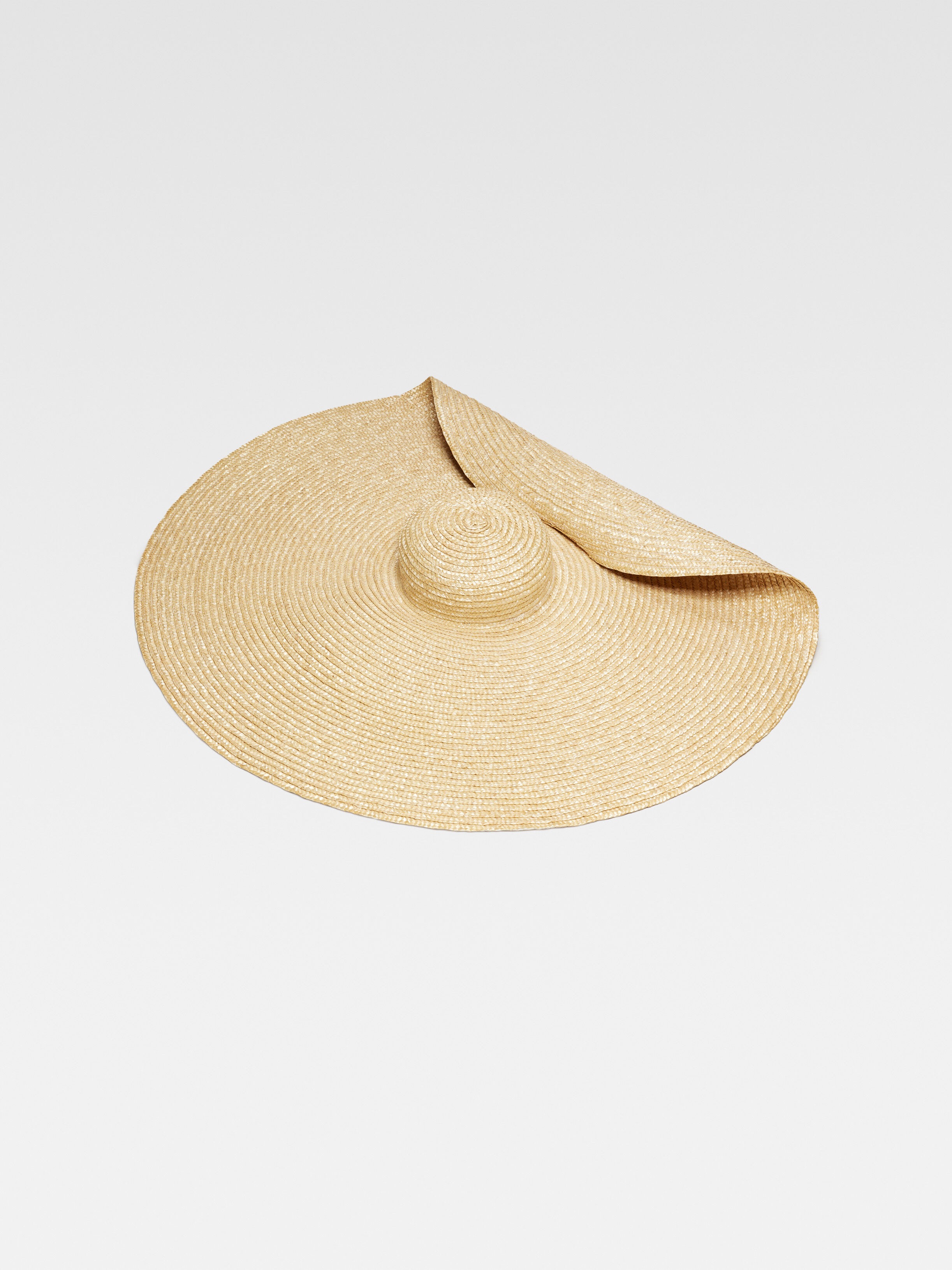 Le Chapeau Bomba