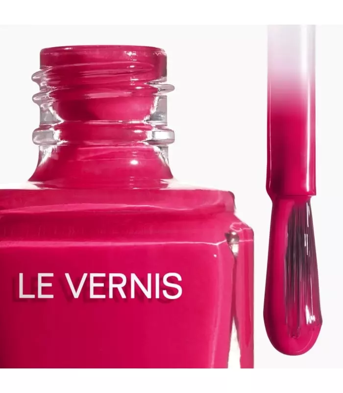 LE VERNIS Couleur Et Brillance Longue Tenue