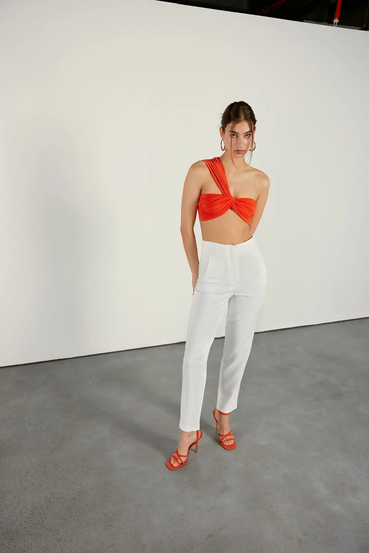 VATKALI  Hose mit hoher Taille