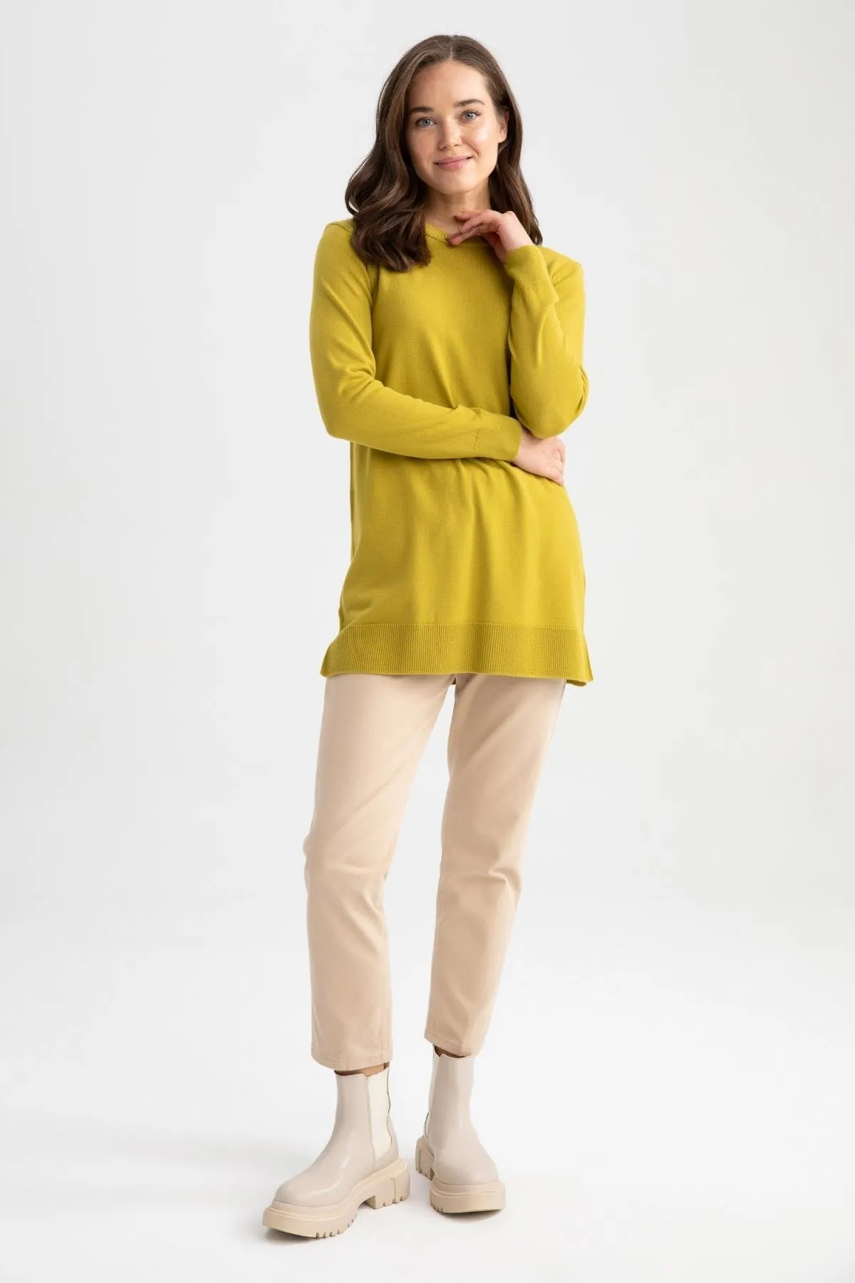 DeFacto  Basic-Tunika mit normaler Passform und extraweicher Strickware