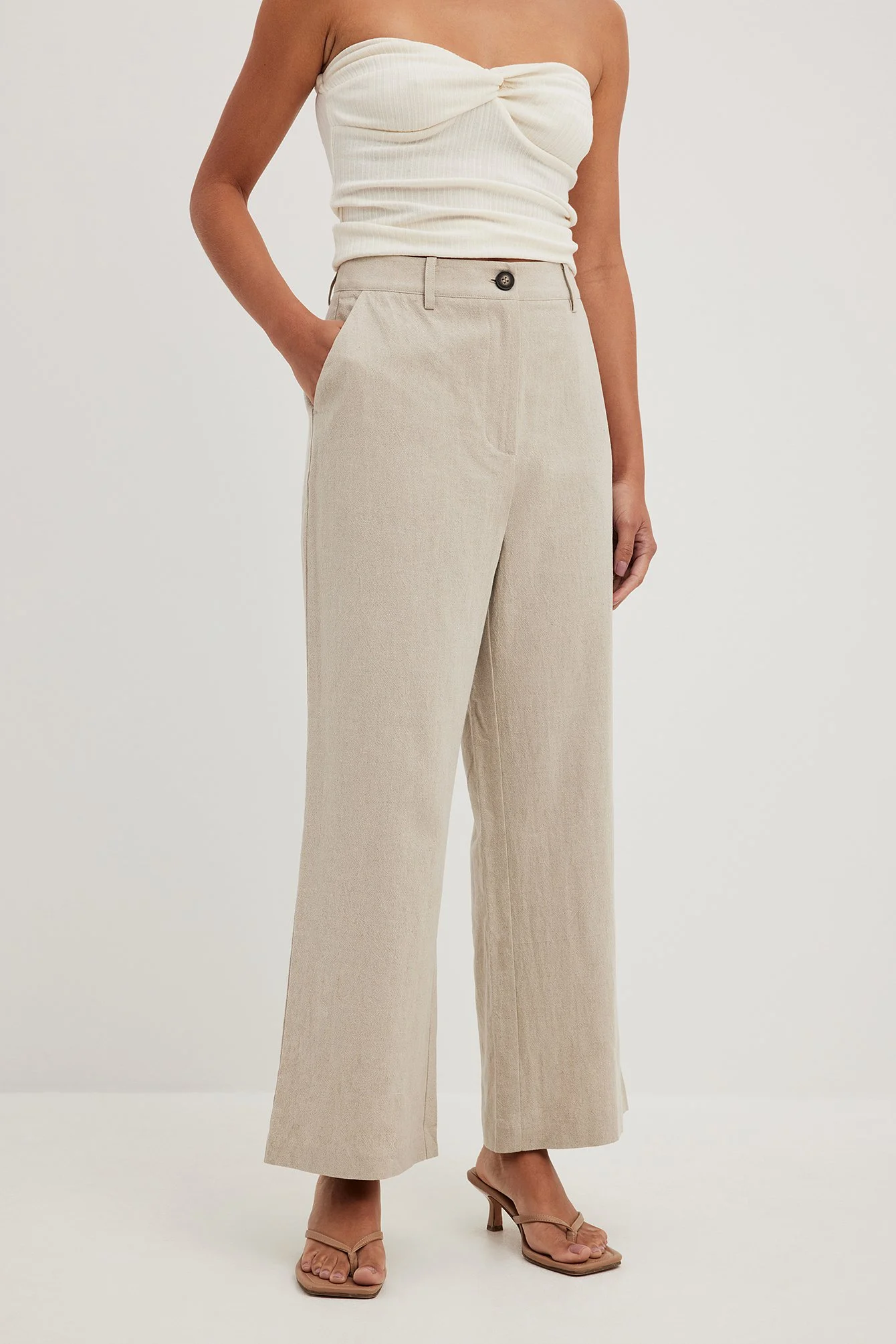 Hochtaillierte Cropped-Hose aus Leinenmischung