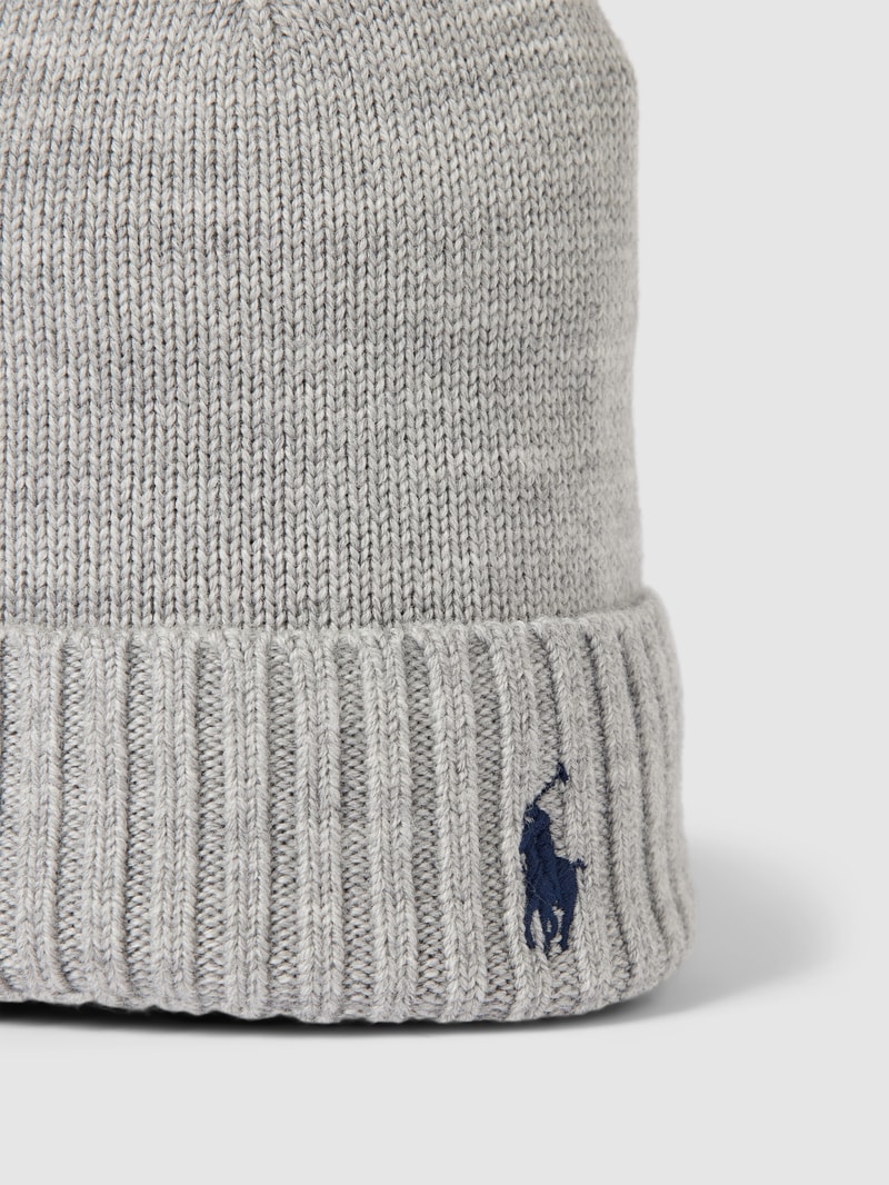 Beanie aus Wolle mit Label-Stitching in hellgrau