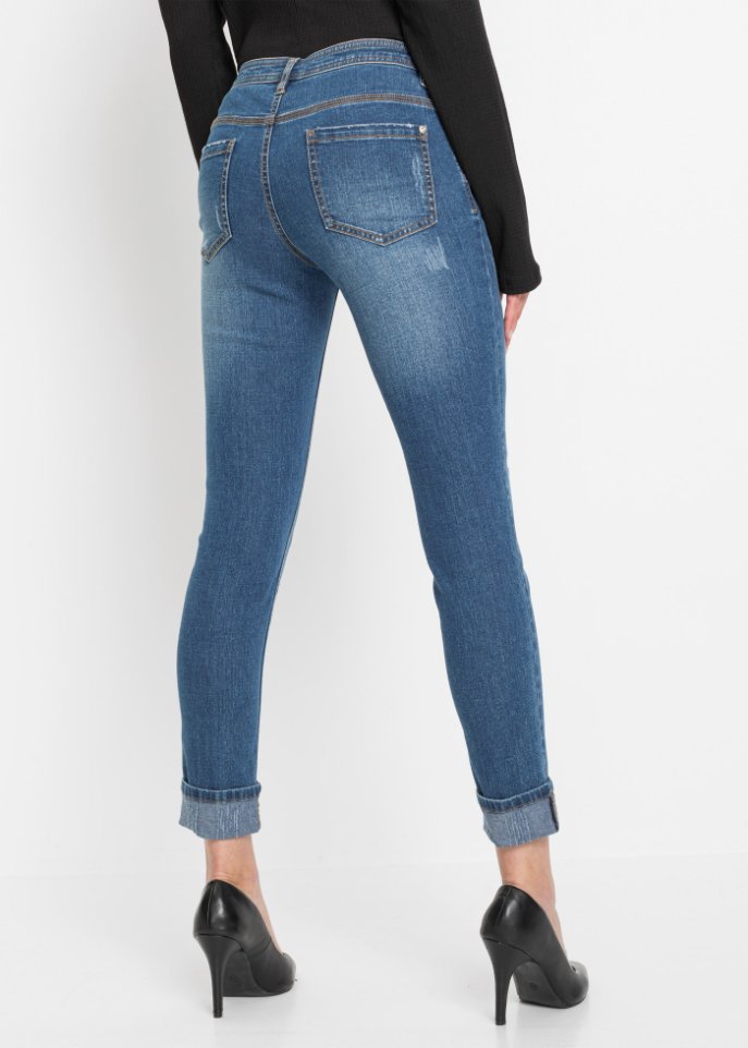 Jeans mit umgeschlagenem Bein